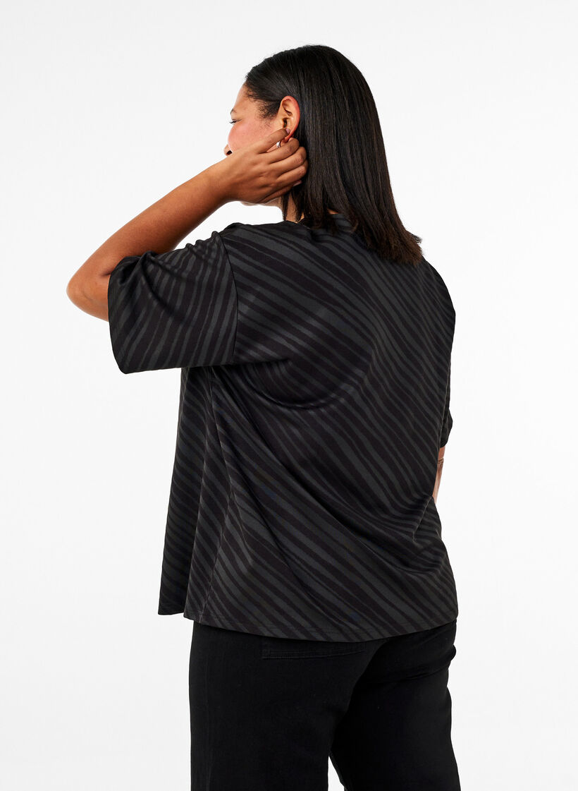 Oversize-Bluse mit Muster, Schwarz, Model image number 2