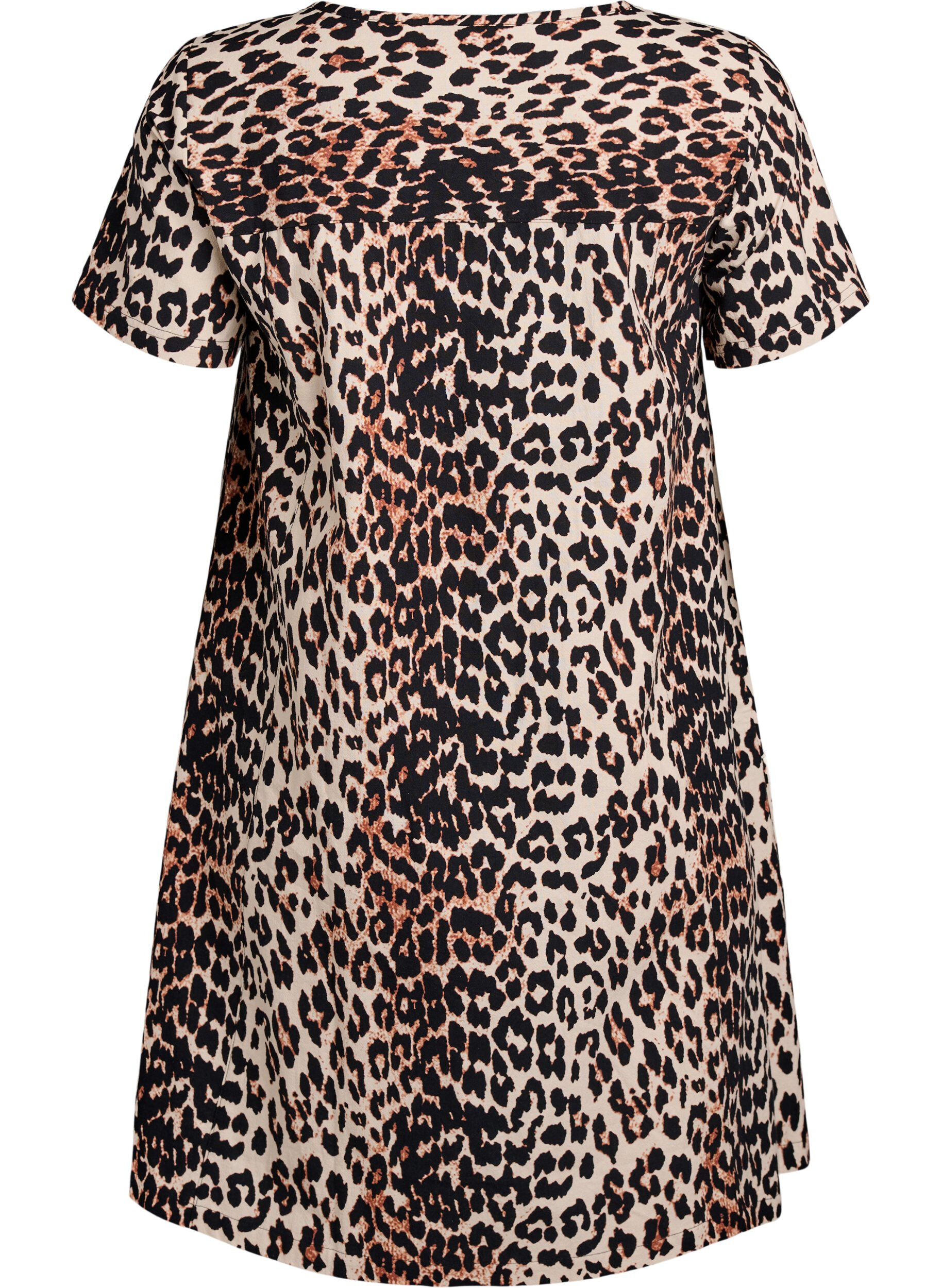 Zizzi Kurzes A-Linien-Kleid mit Leopardenmuster, Braun, Packshot image number 1
