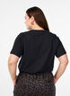 T-Shirt aus Bio-Baumwolle mit Rundhalsausschnitt, Black, Model image number 1