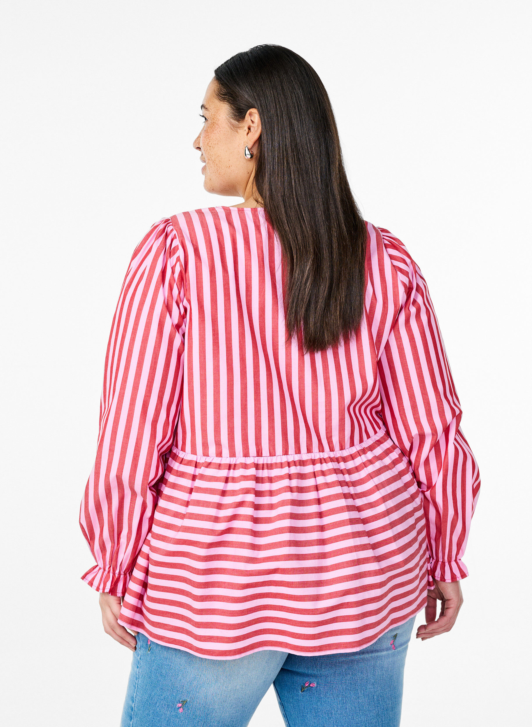 Zizzi Bluse mit Streifen und Schleifen, Rot, Model image number 2