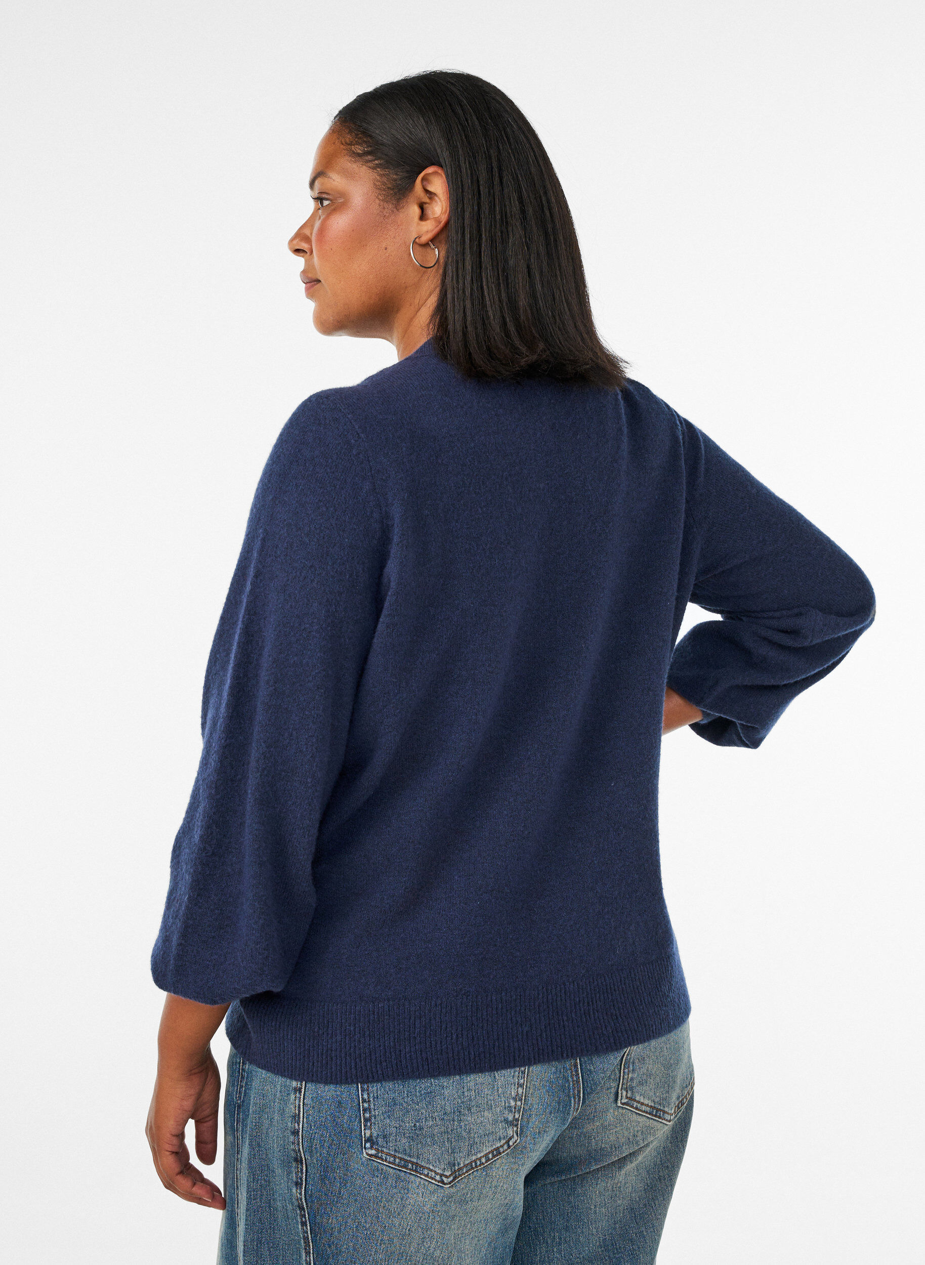 ZizziStrickjacke aus weichem Strick mit goldfarbenen Kn&ouml;pfen, Blau, Model image number 2