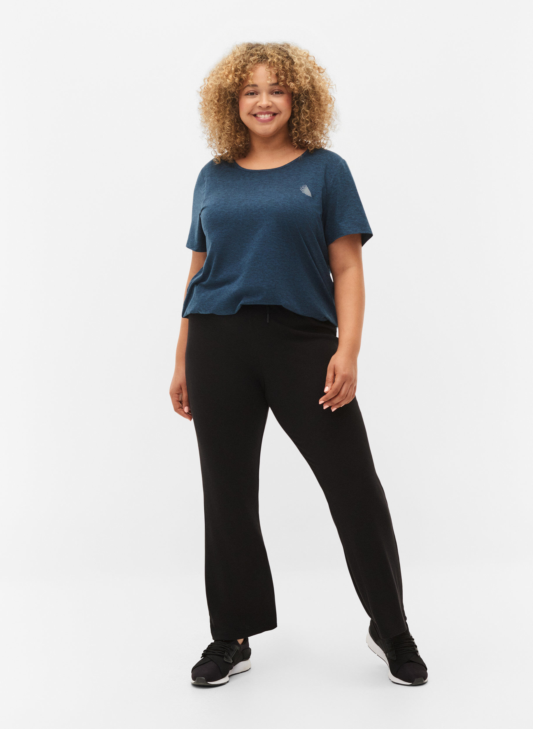 Zizzi Melange Trainings-T-Shirt mit Rundhalsausschnitt, Night Sky Mel., Model image number 2