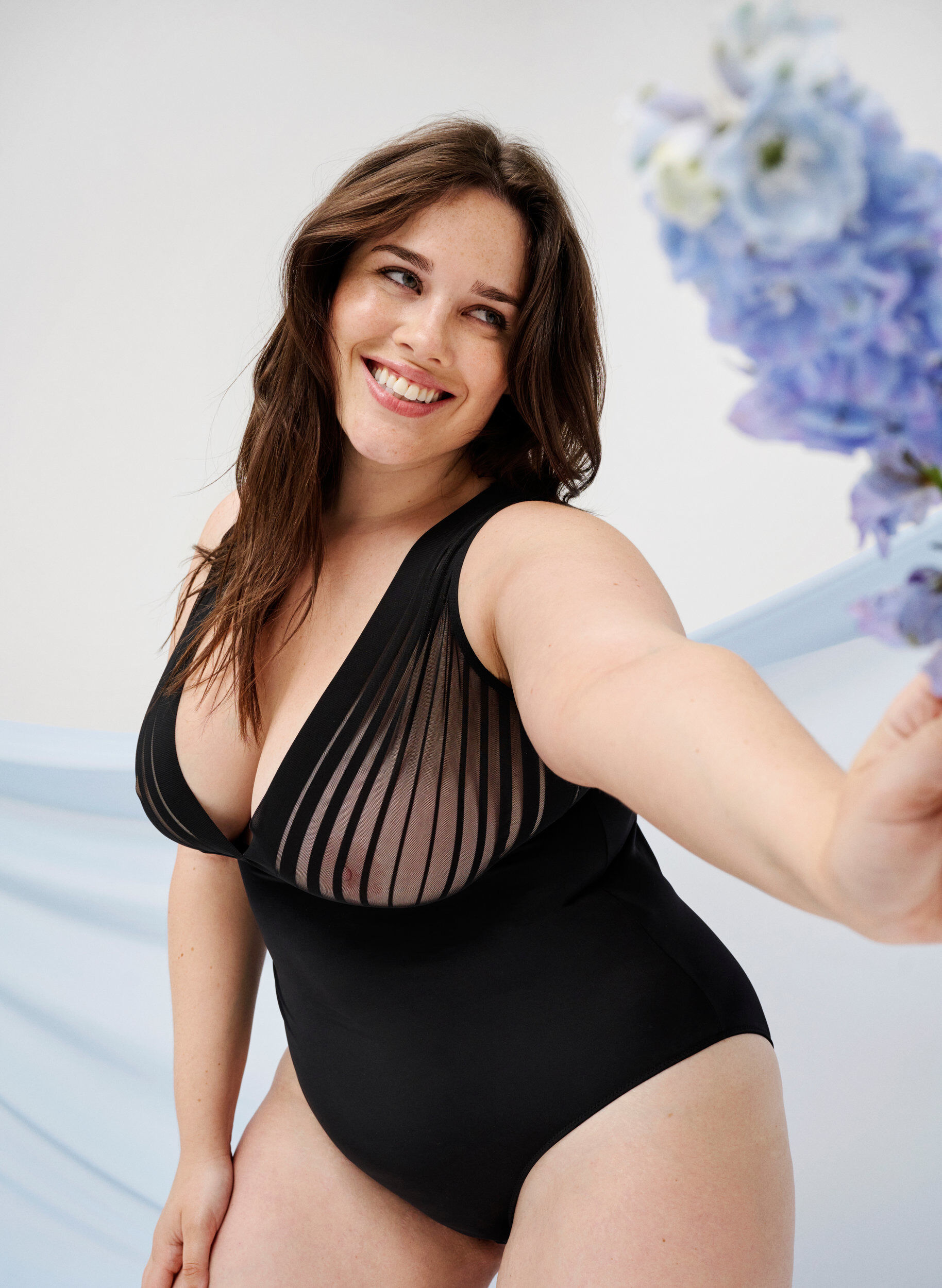 Zizzi Bodystocking mit Mesh, Black, Image image number 0