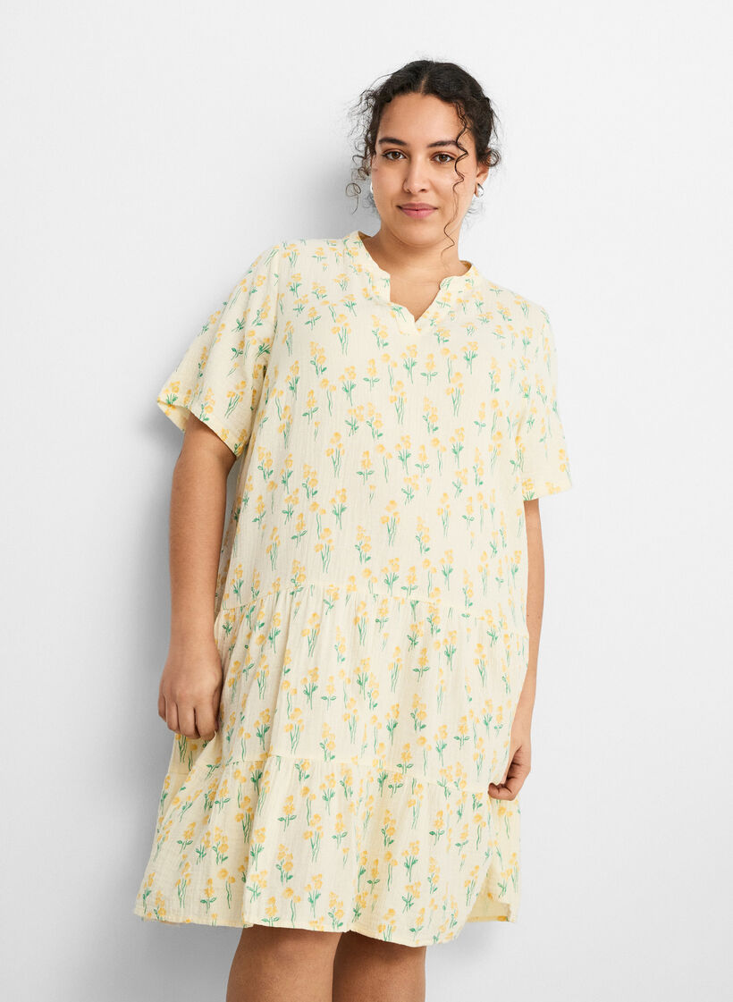 Kurzes A-Linien-Kleid aus Baumwollmusselin, Gelb, Model image number 3