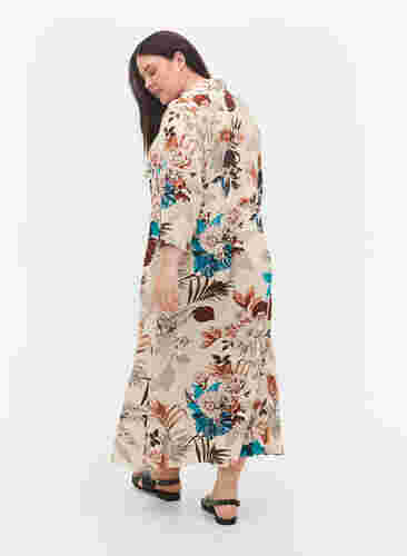 Hemdkleid aus Viskose mit Blumenmuster, Brown Flower AOP, Model image number 1