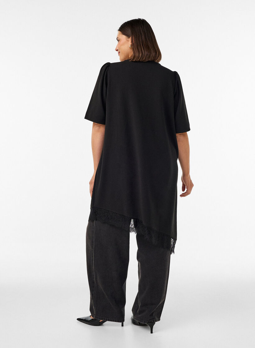Tunika mit asymmetrischem Spitzenbesatz, Schwarz, Model image number 2