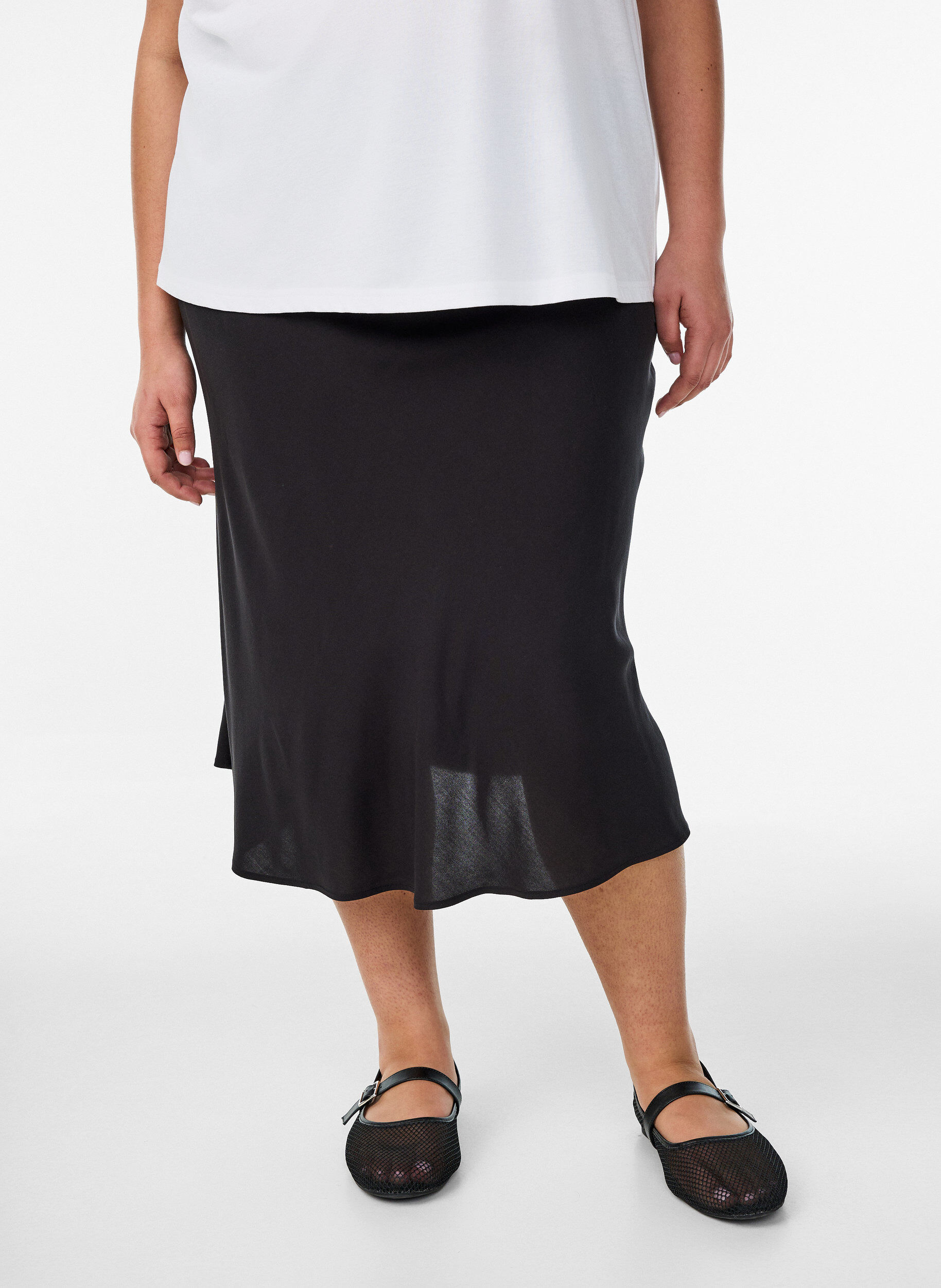 ZizziViskoserock mit elastischem Bund, Schwarz, Model image number 2