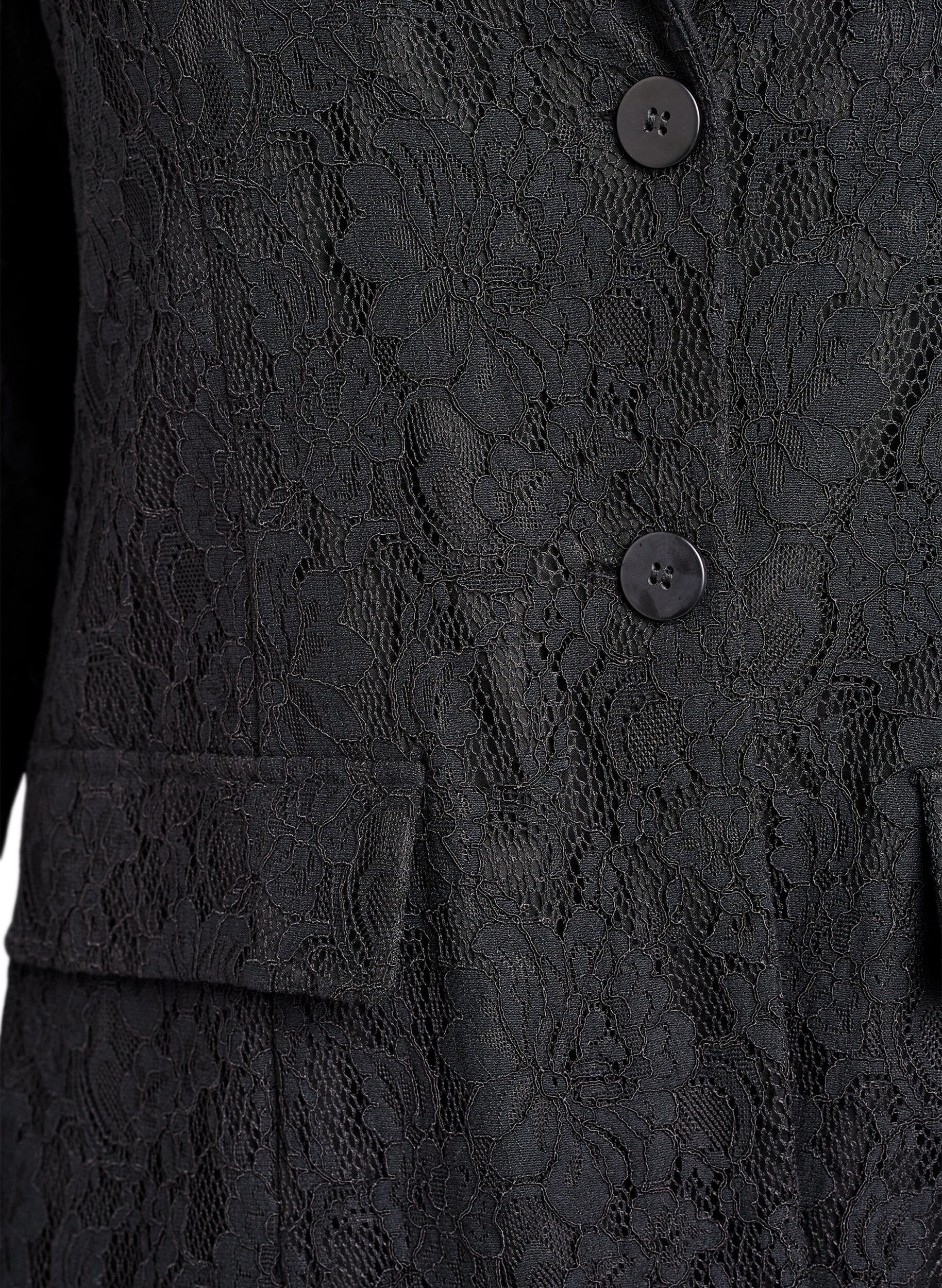 Zizzi Spitzenblazer mit Knopfverschluss, Schwarz, Packshot image number 2