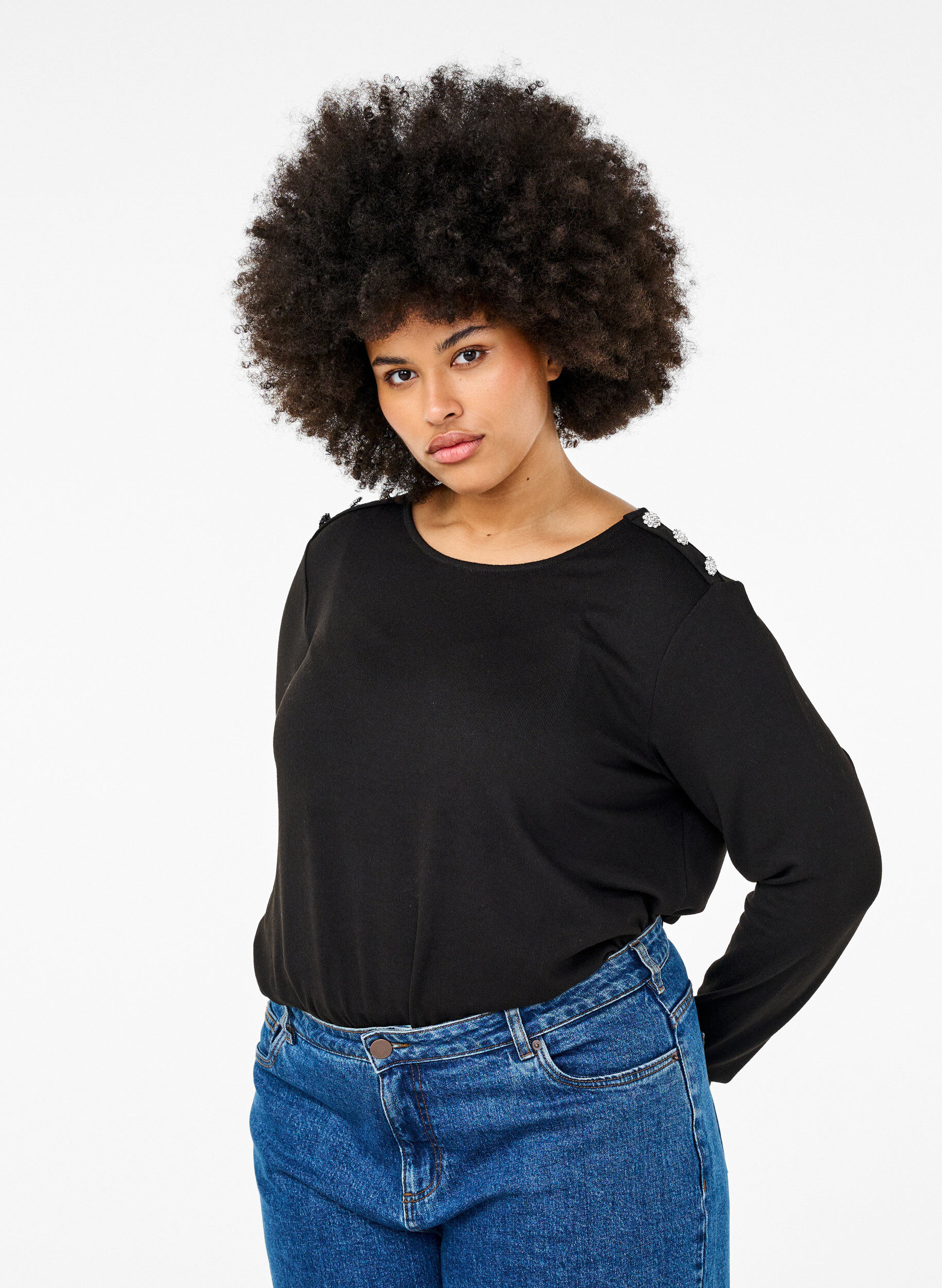 Zizzi Bluse mit Zierkn&ouml;pfen, Schwarz, Model image number 0