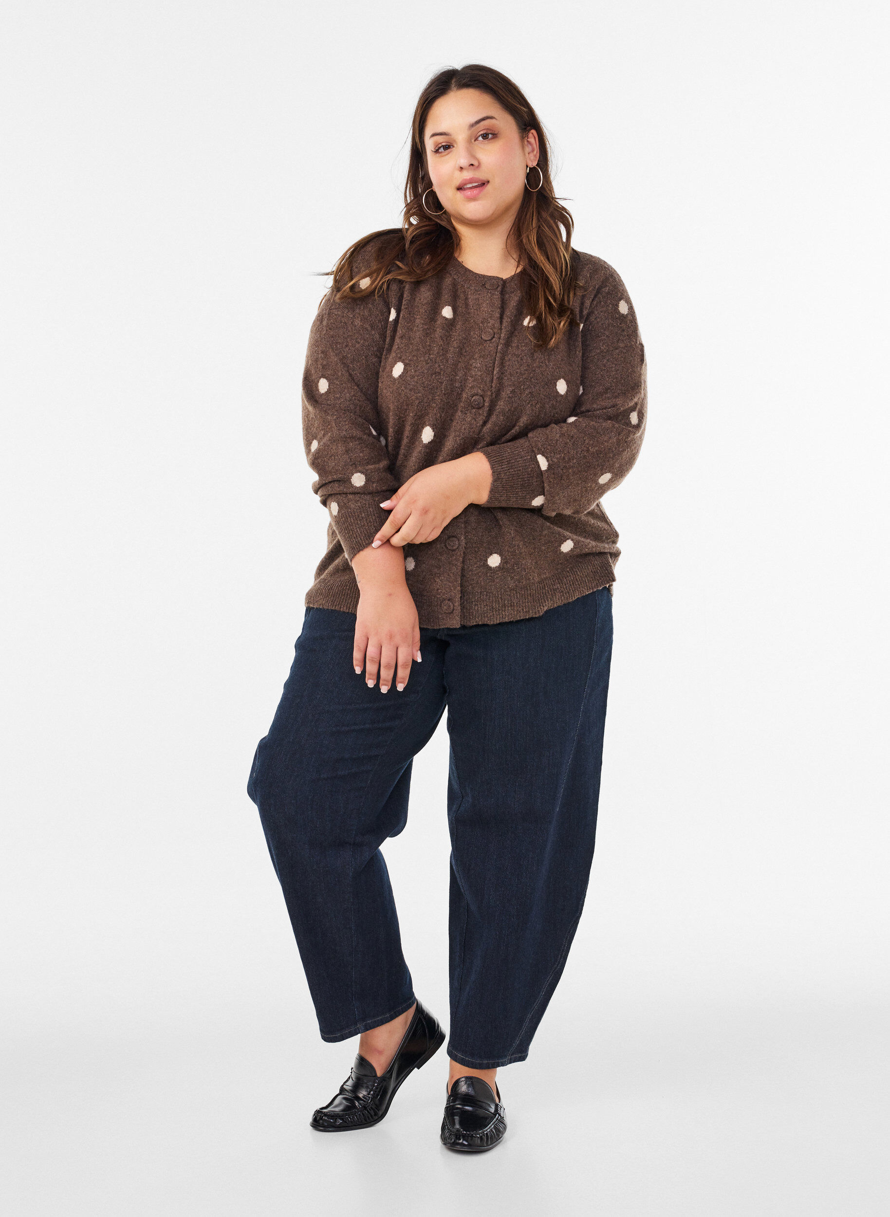 ZizziStrickjacke mit Punktmuster, Braun, Model image number 1