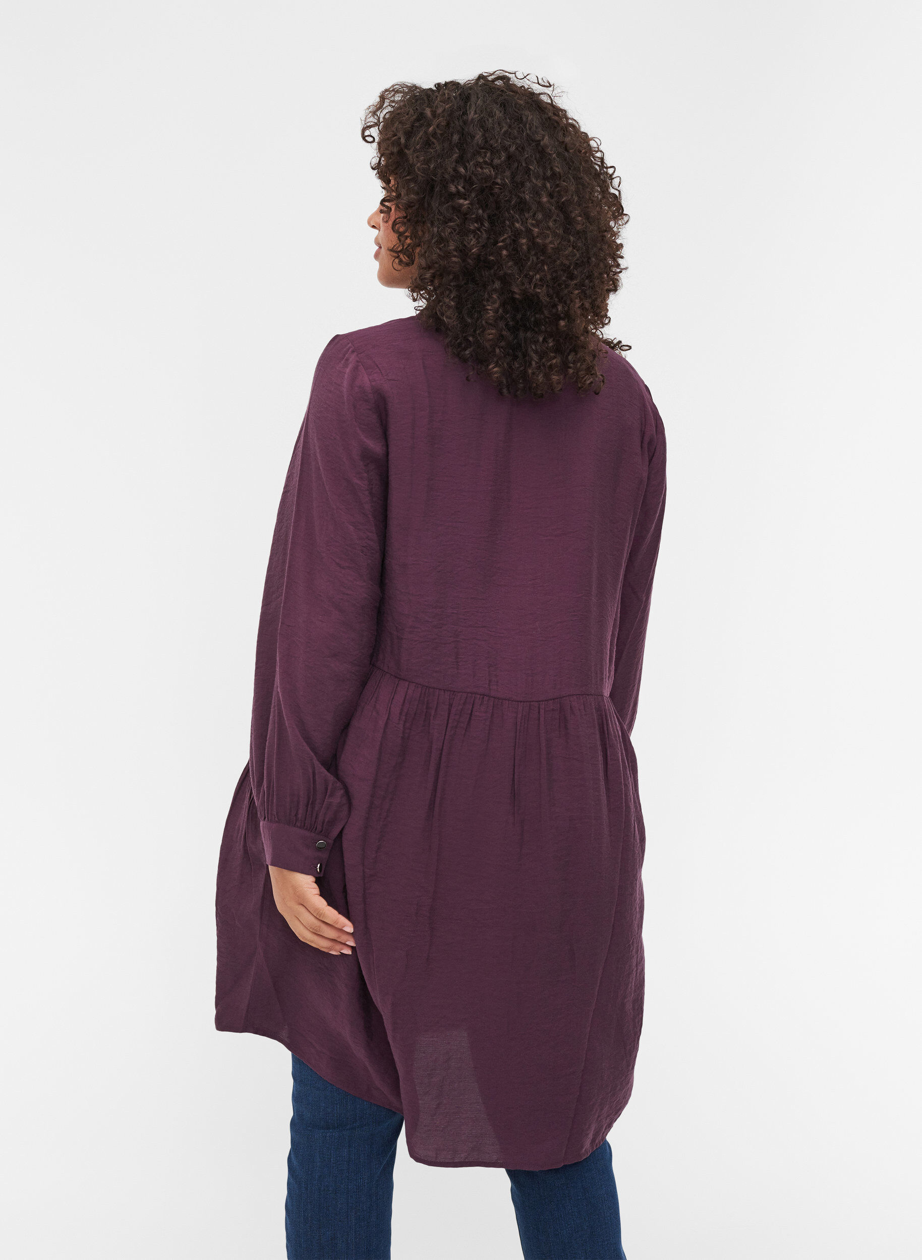 Zizzi Einfarbiges Hemdkleid mit A-Linie, Plum Perfect, Model image number 1