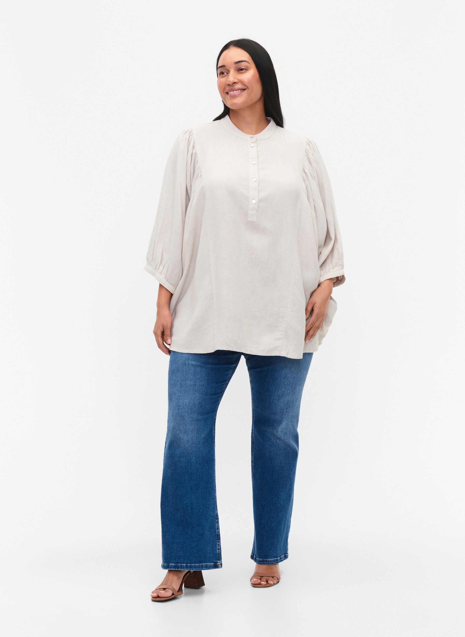 Zizzi Viskose-Leinen-Mix-Shirt-Bluse mit 3/4-&Auml;rmeln, Moonbeam, Model image number 2