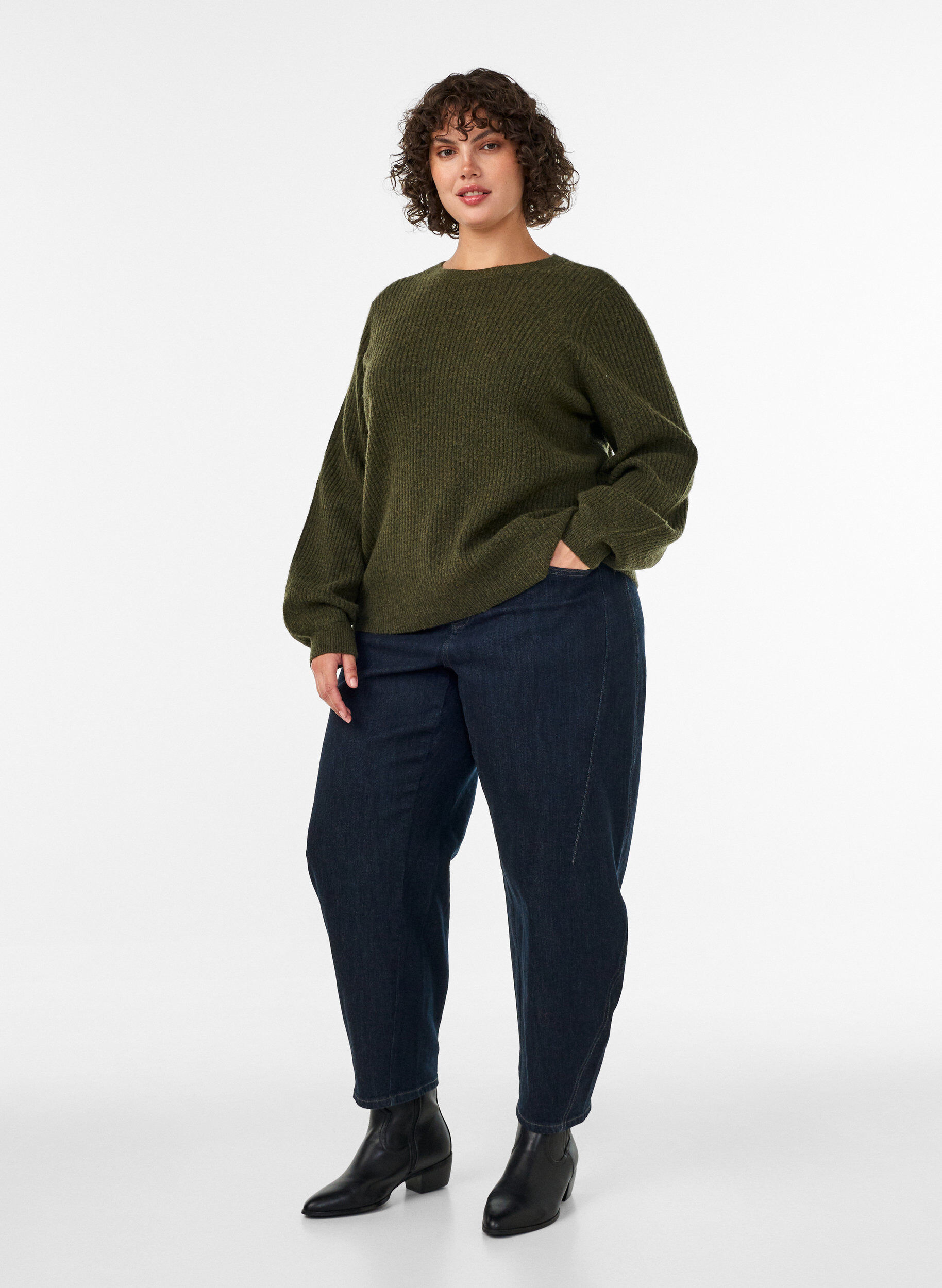 ZizziGerippter Pullover mit Ballon&auml;rmeln, Gr&uuml;n, Model image number 1