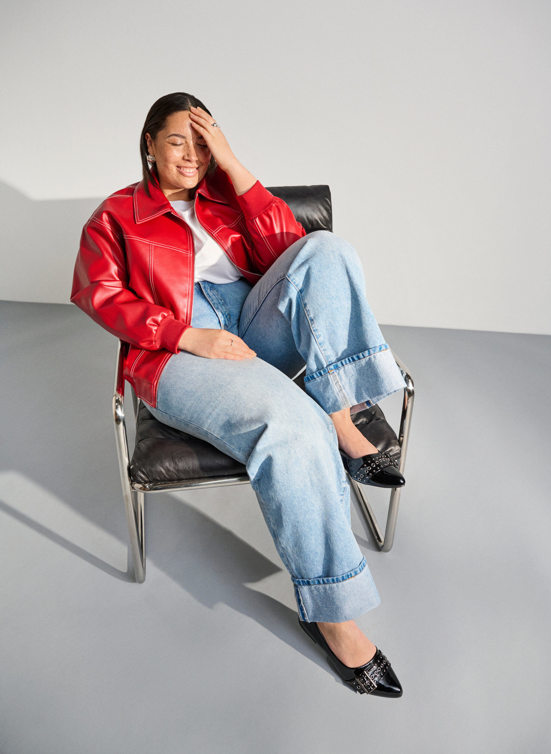 Zizzi Extra-Weite - Ballerina mit Riemen und Nieten, Schwarz, Image image number 0