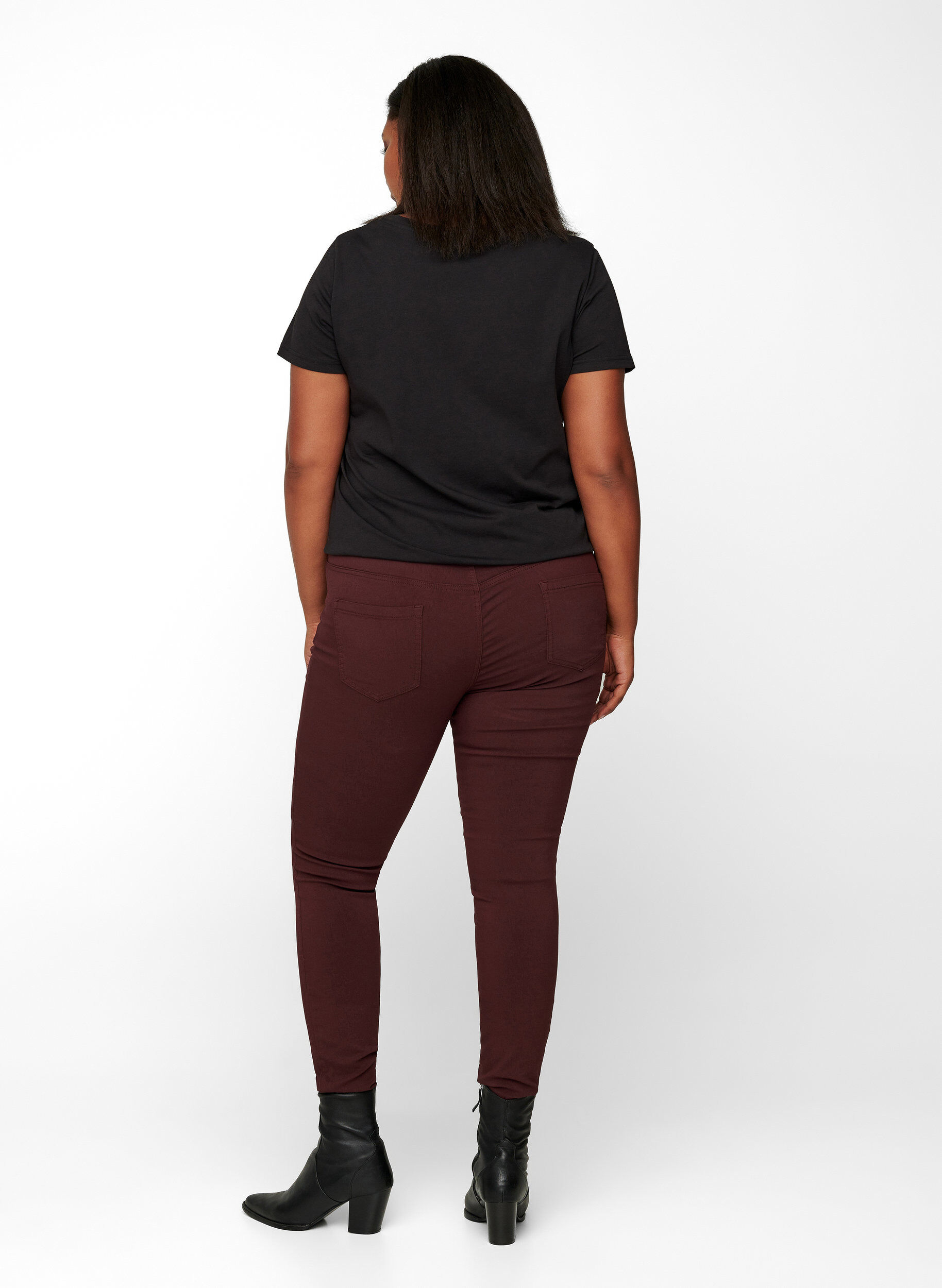 ZizziSlim Fit Hose mit Hosentaschen, Dunkles Bordeaux, Model image number 2