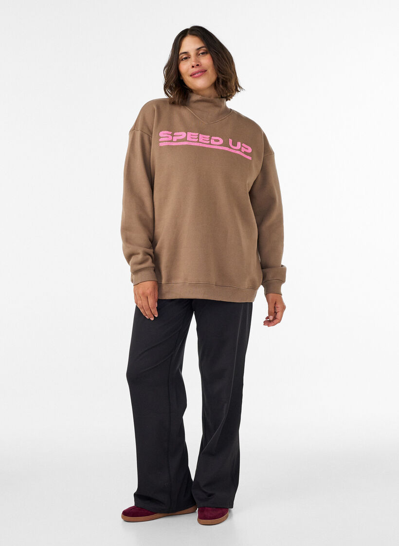 Sweatshirt mit hohem Kragen und sportlichem Frontmotiv, Braun, Model image number 1