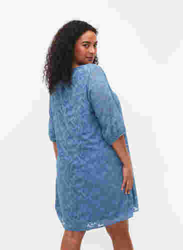 Kurzärmeliges Kleid mit Struktur, Coronet Blue, Model image number 1