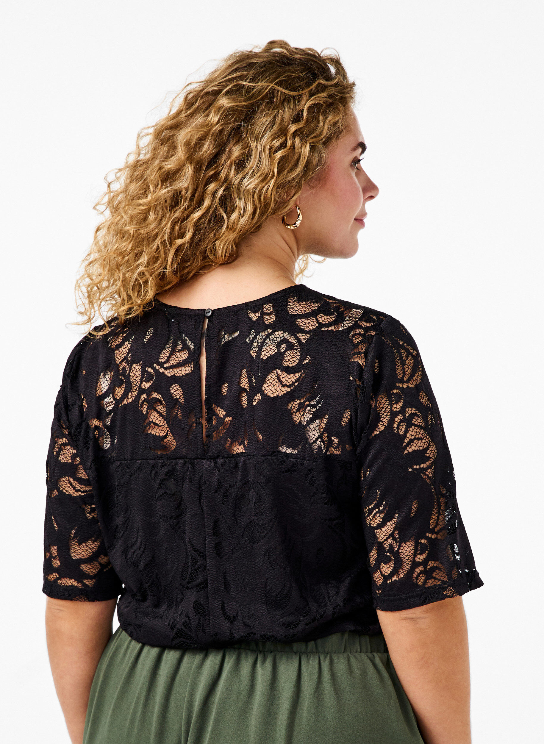 Zizzi Bluse mit Spitze und kurzen &Auml;rmeln, Black, Model image number 1