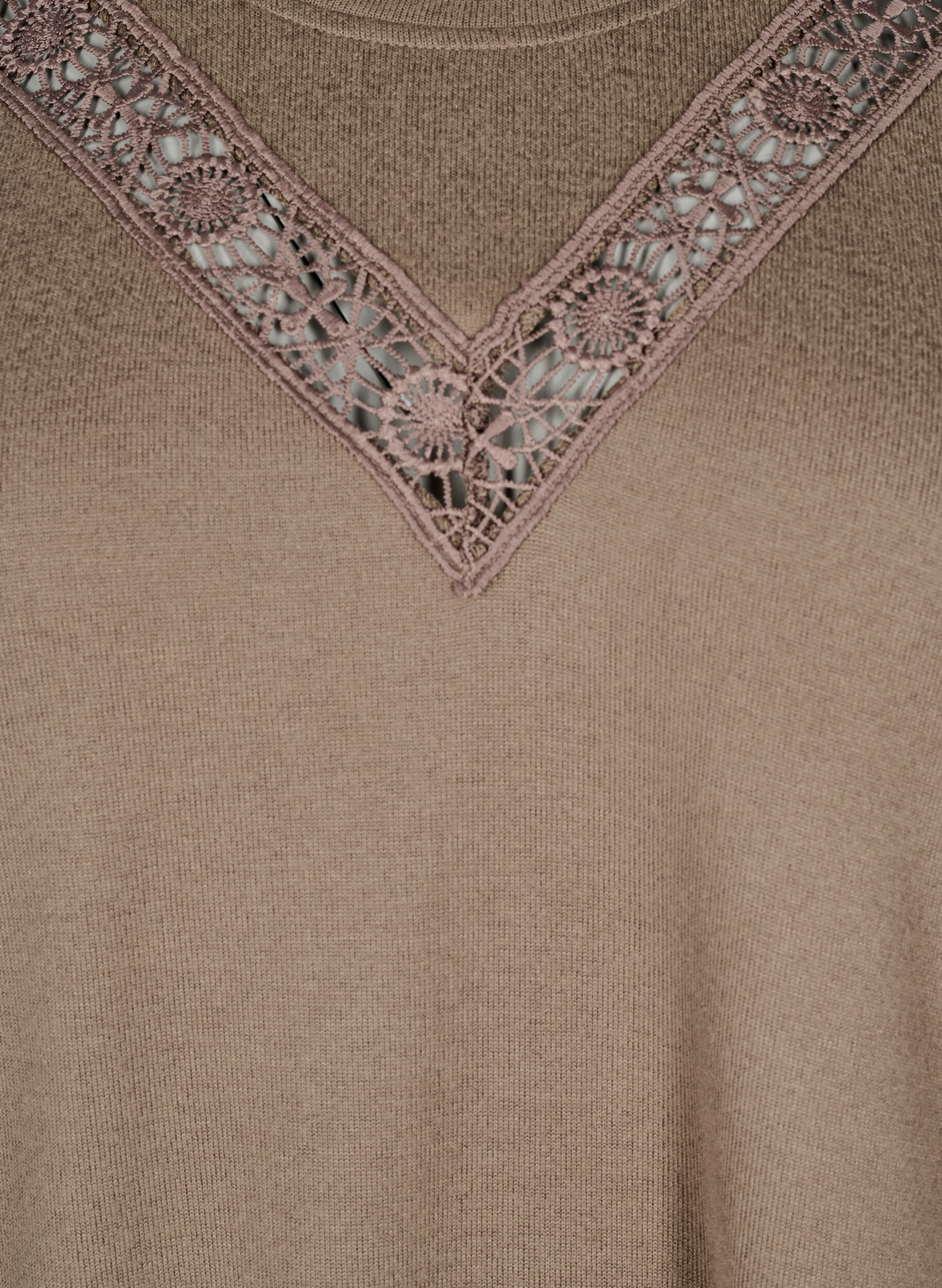 Zizzi Bluse mit Stickereidetails und langen &Auml;rmeln, Braun, Packshot image number 2