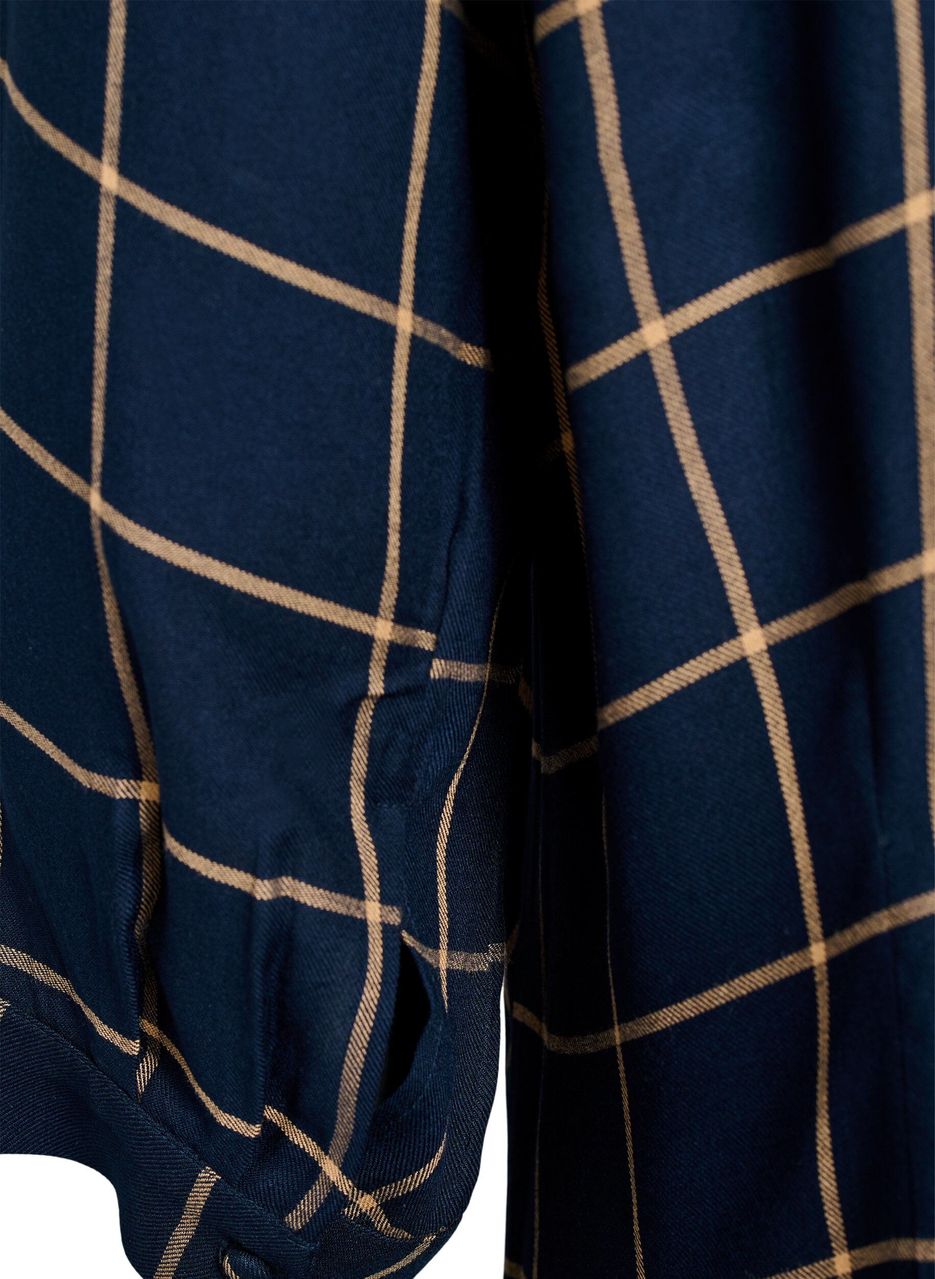 Zizzi Langes Karo-Hemdblusenkleid, Blau, Packshot image number 3