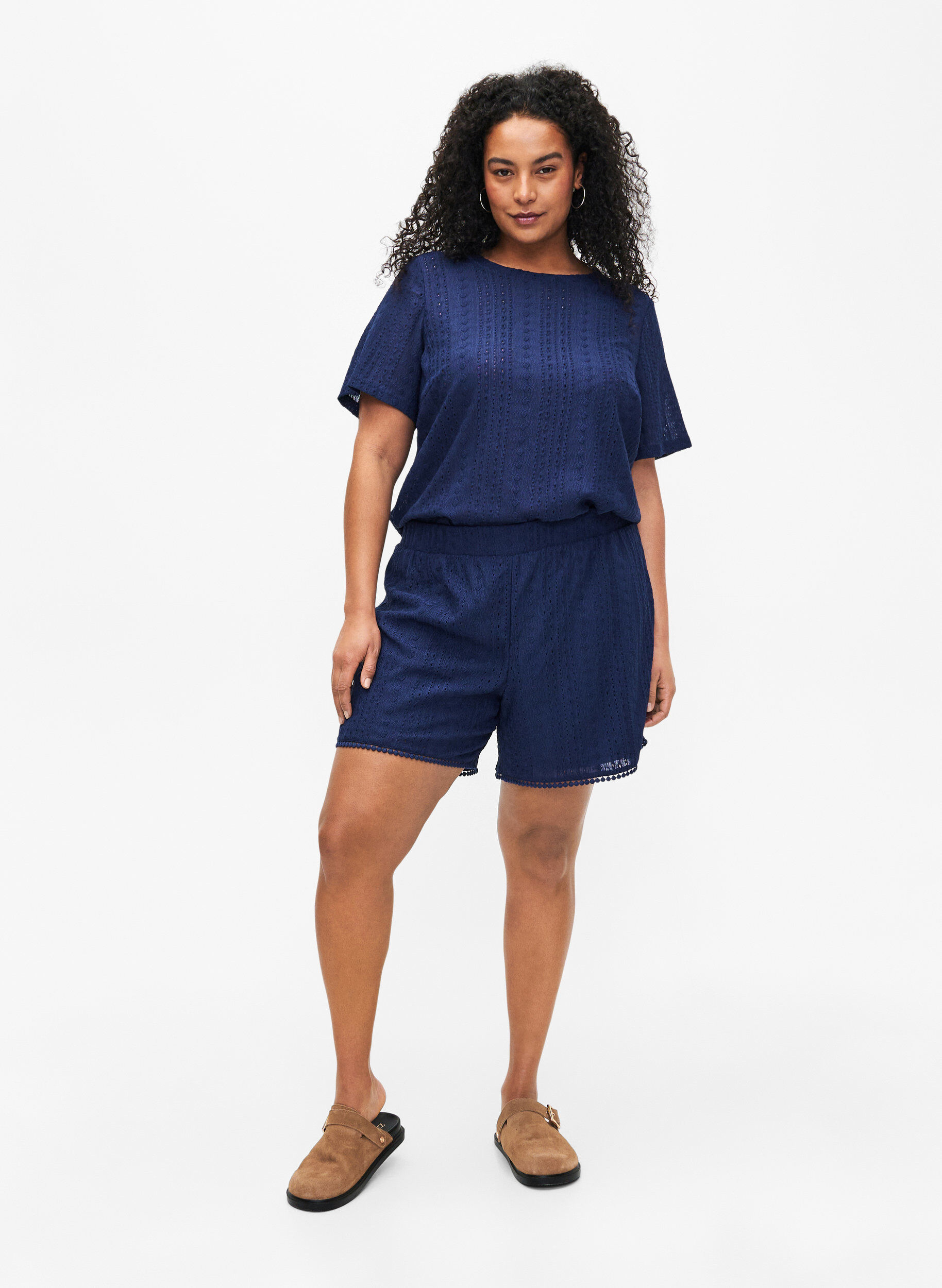 Zizzi Kurze Hosen mit Strukturmuster, Medieval Blue, Model image number 0