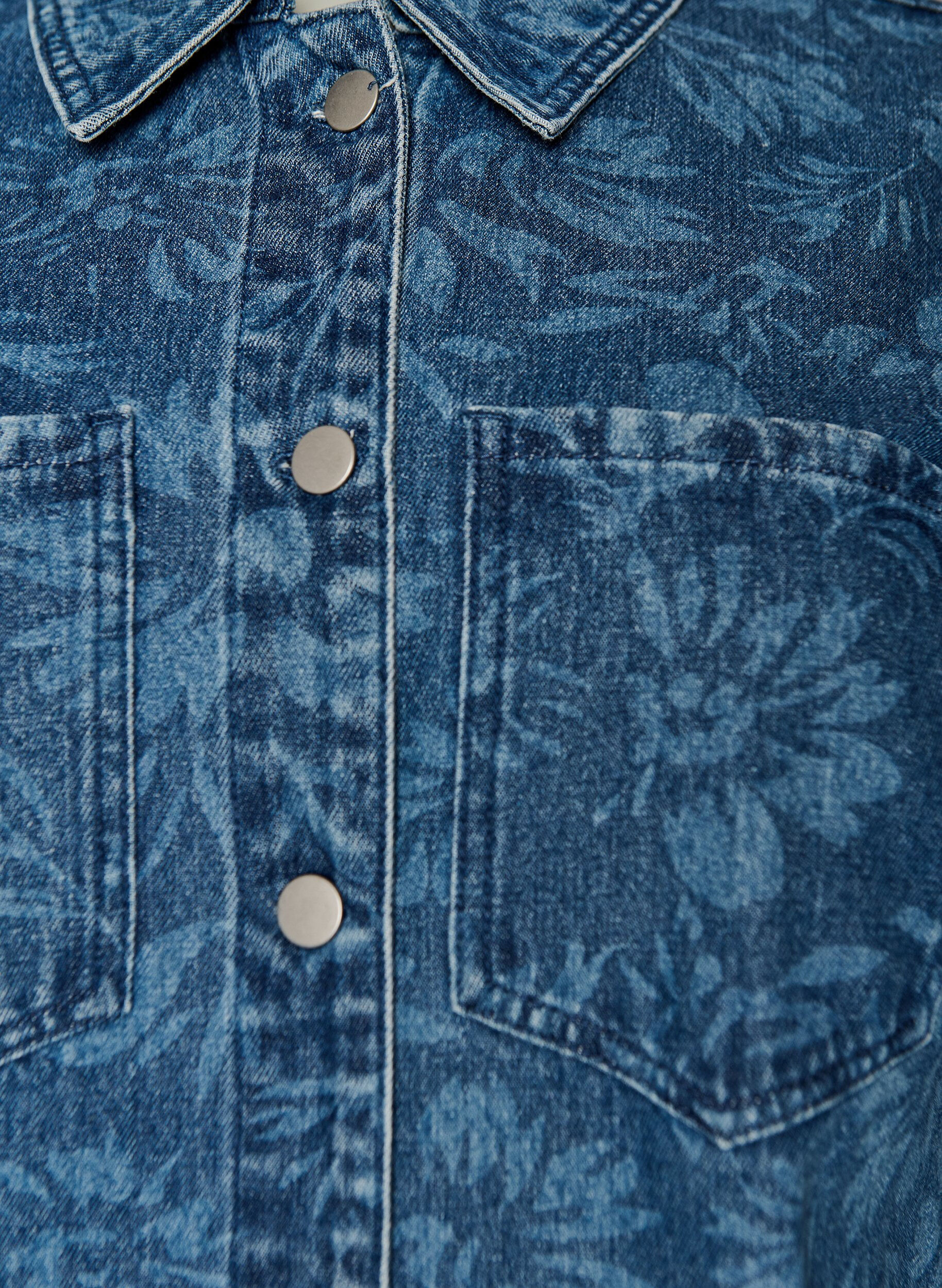 Zizzi Jeanskleid mit Blumenprint und Brusttaschen, Blau, Packshot image number 2