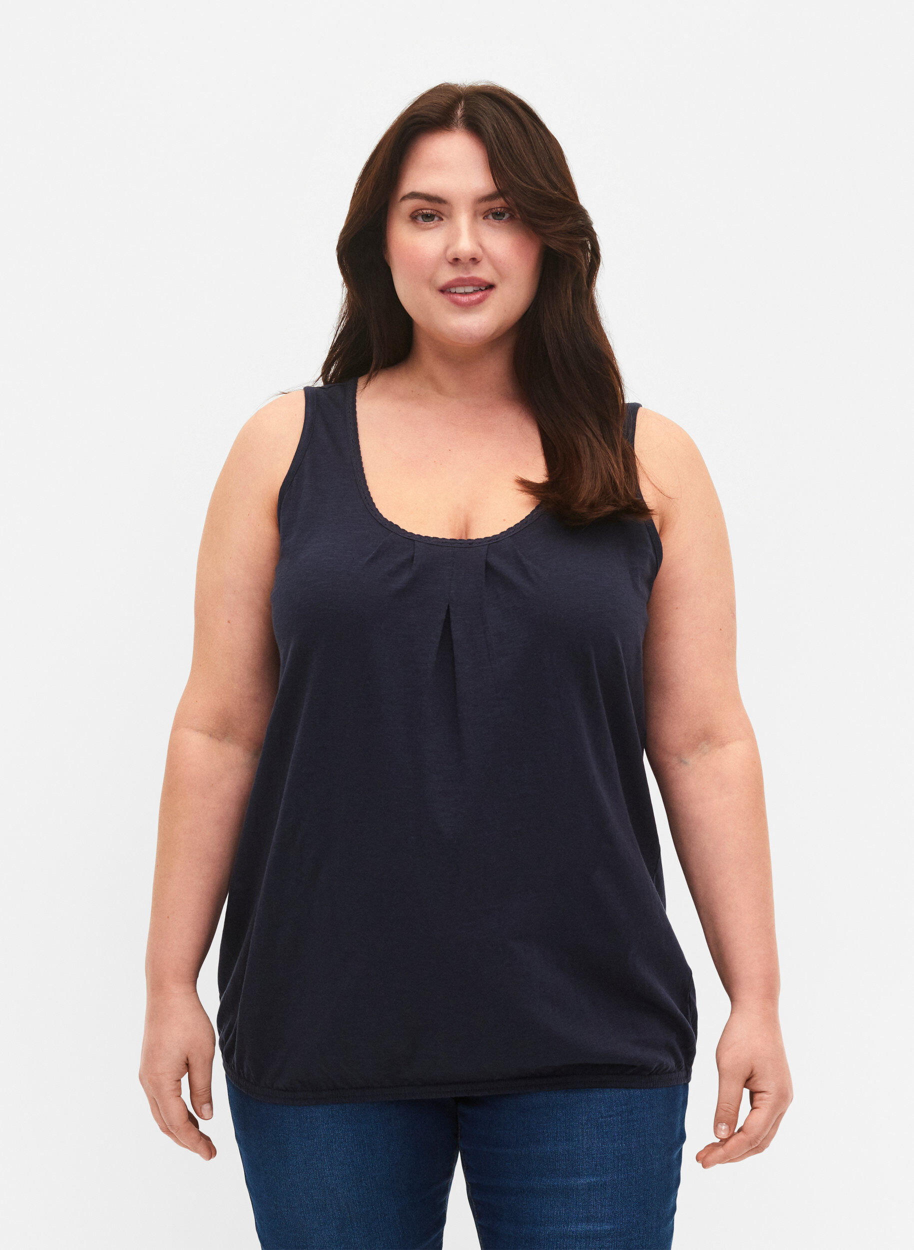 Zizzi Top aus Baumwolle mit Spitzenbesatz, Navy Blazer, Model image number 0