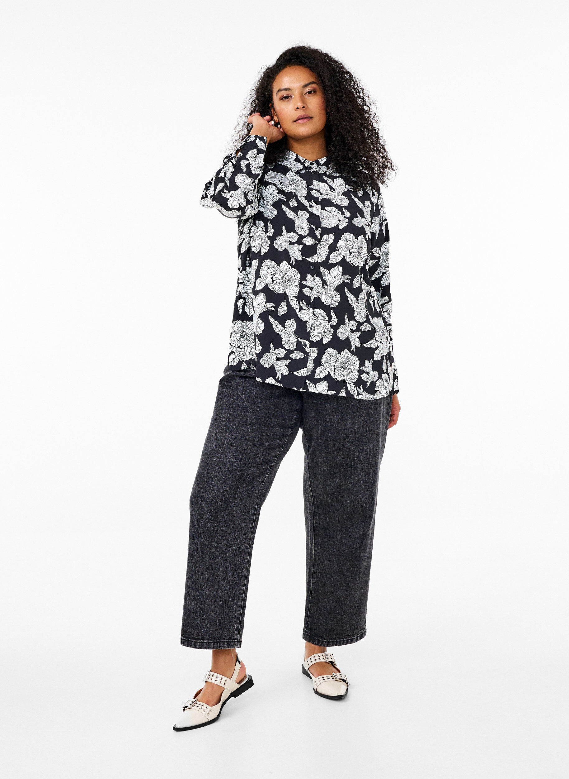 Zizzi Gestreiftes Hemd, Schwarz, Model image number 1