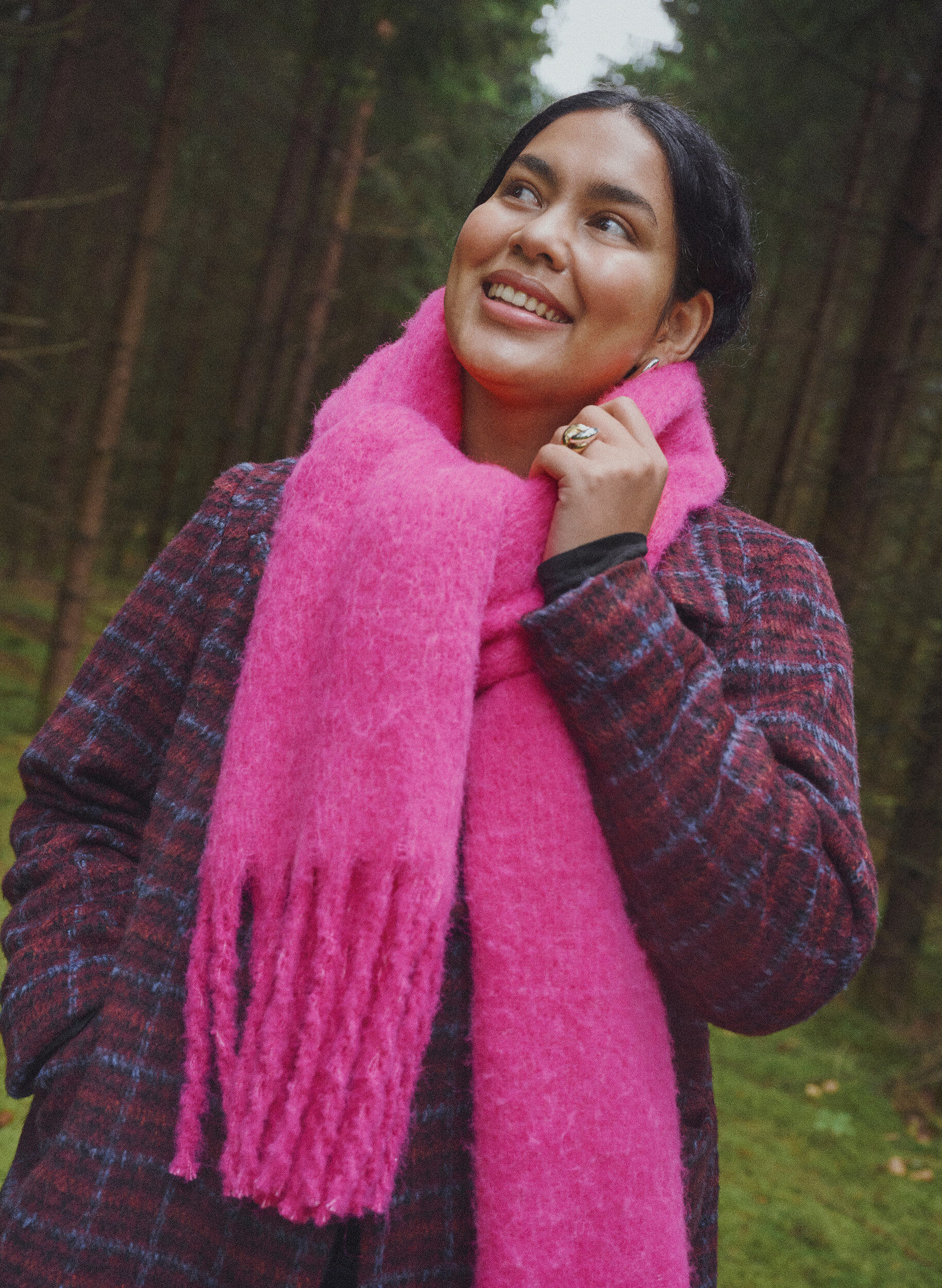 ZizziWeicher Schal mit Fransen, Pink, Image image number 0