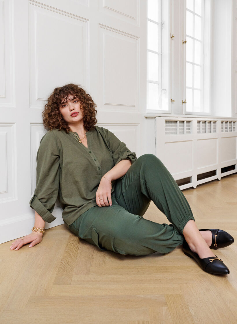 Hose mit Cargotaschen, Thyme, Image image number 0