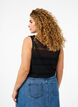 Ärmelloses Oberteil mit Lochmuster, Black, Model image number 1