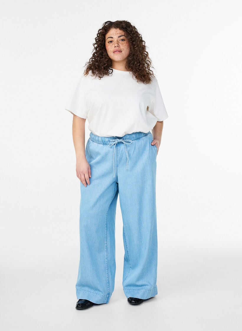 Joggers aus Denim mit weitem Bein und hoher Taille, Blau, Model image number 0