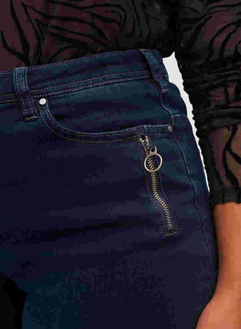 Gemma Jeans in normaler Passform mit hoher Taille, Dark blue, Model image number 2
