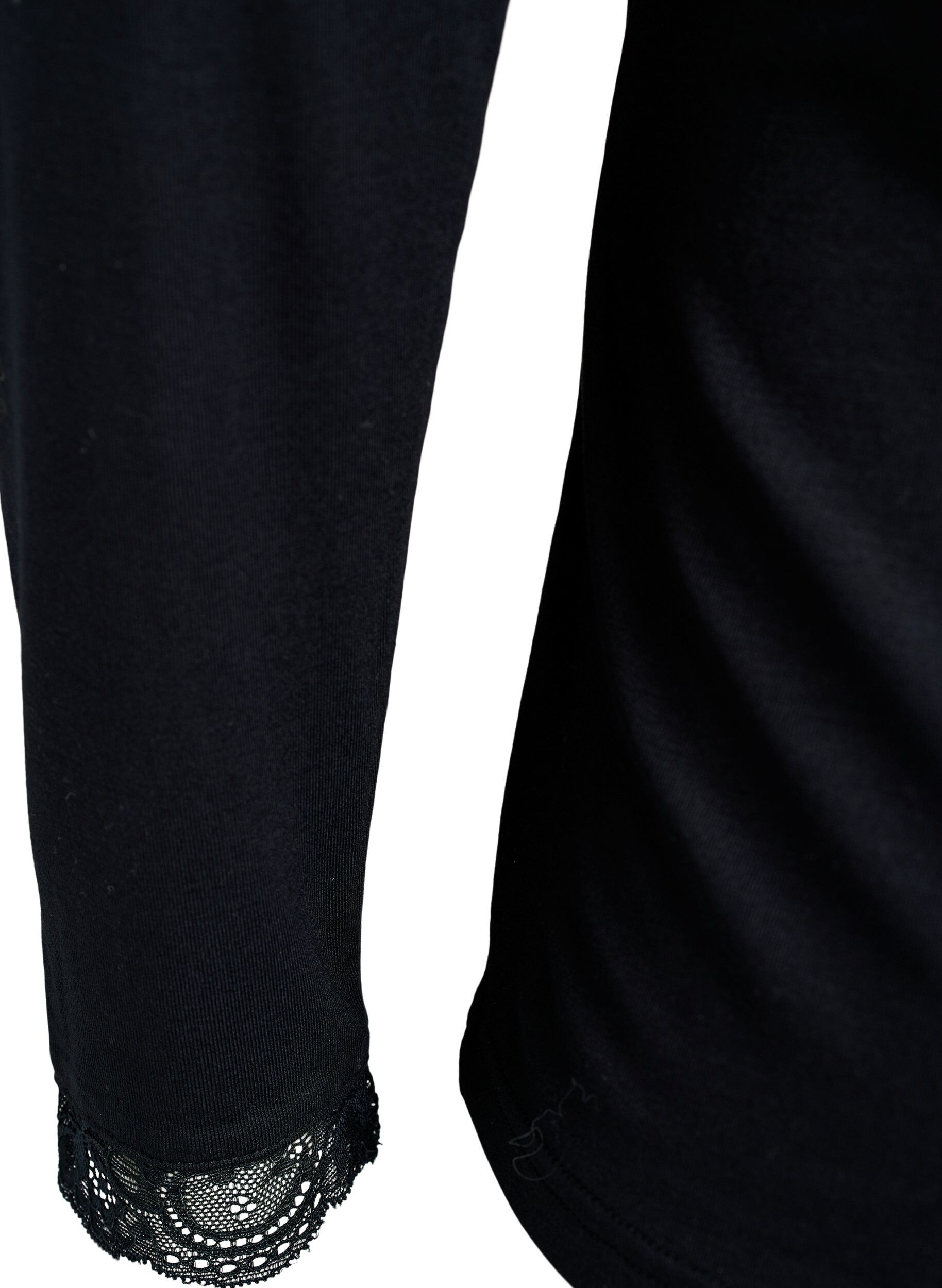 ZizziBluse aus Viskose mit Spitzen und V-Ausschnitt, Schwarz, Packshot image number 3