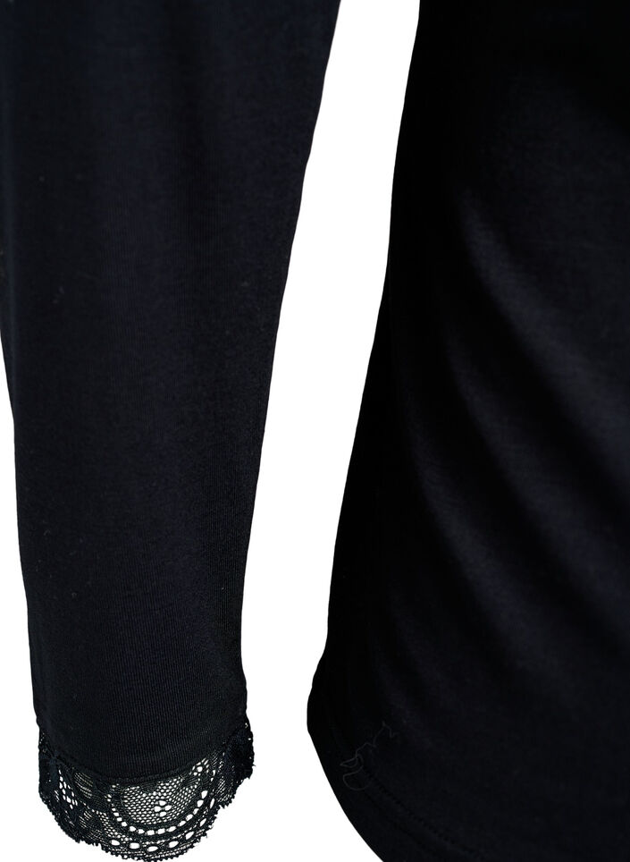 Bluse aus Viskose mit Spitzen und V-Ausschnitt, Schwarz, Packshot image number 3