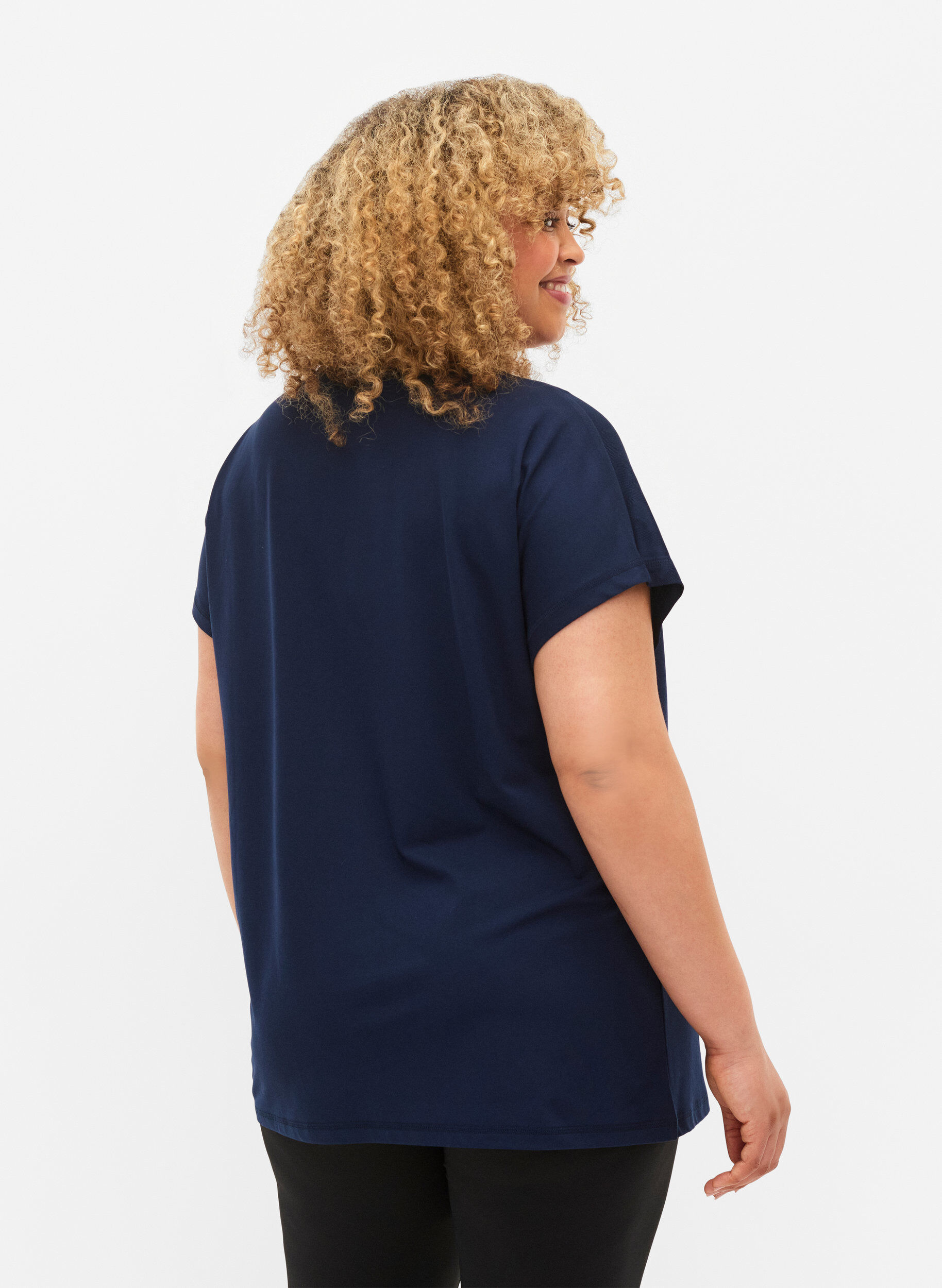 Zizzi Trainings-T-Shirt mit Rundhalsausschnitt, Black Iris ASS, Model image number 1