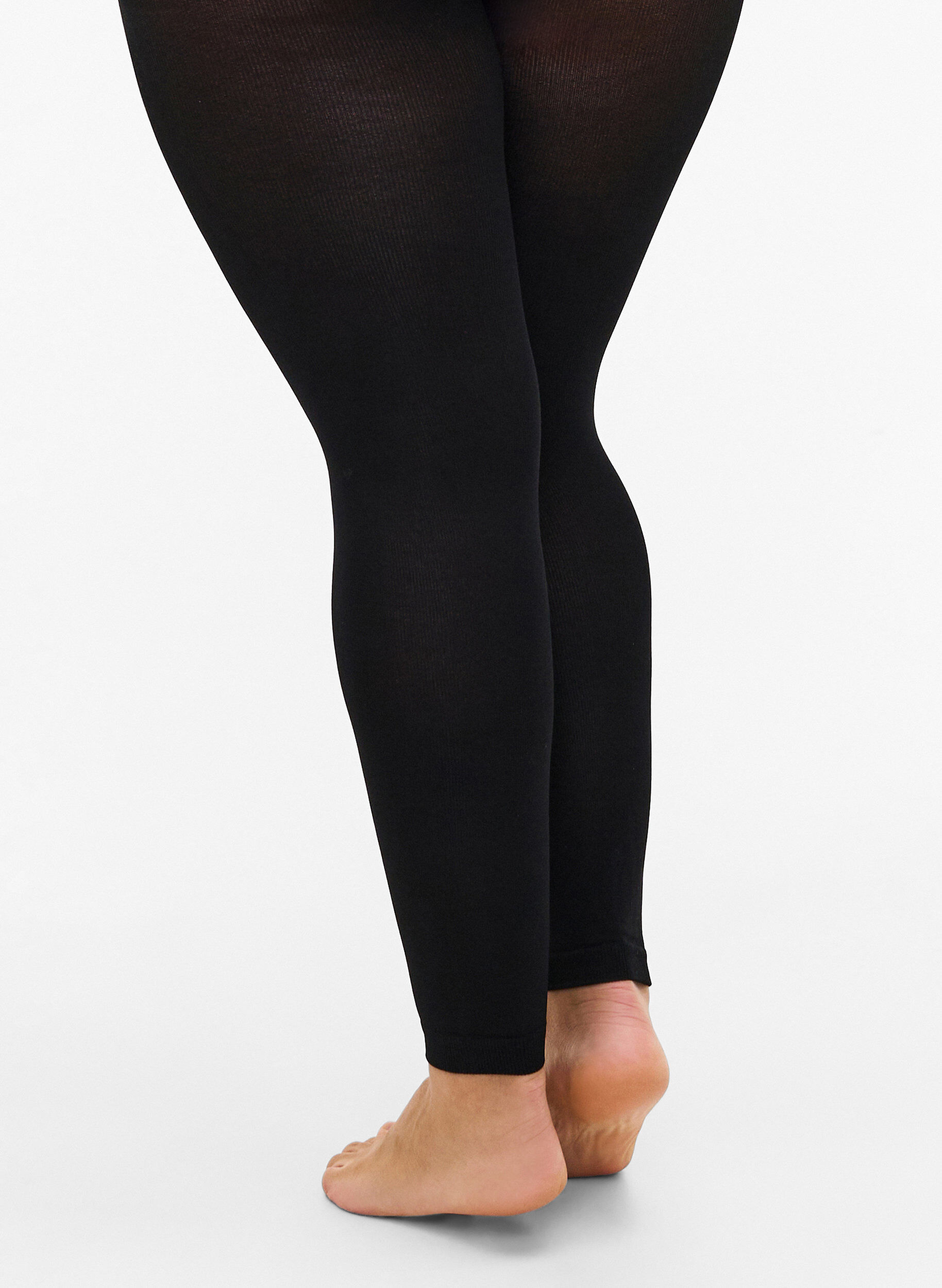 Zizzi Leggings in 200 Denier, Schwarz, Model image number 1
