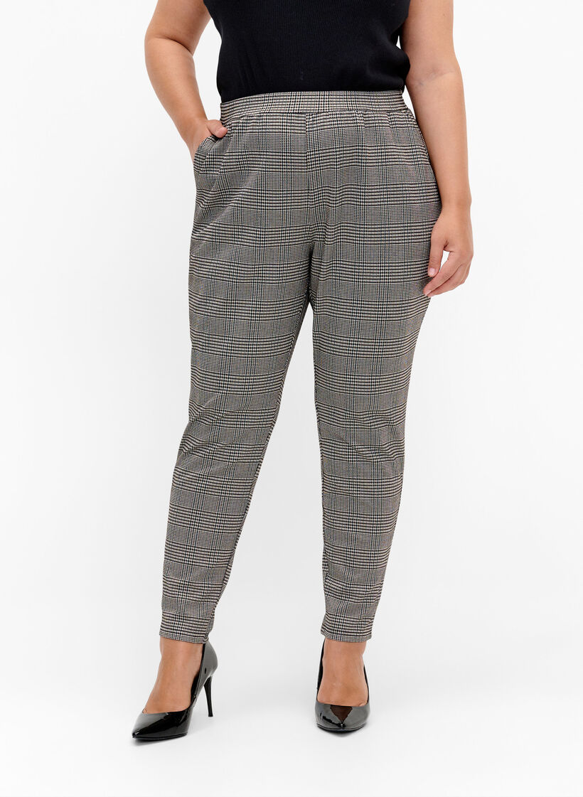 Gekürzte Maddison-Hosen mit kariertem Muster, Beige Brown Check, Model image number 2
