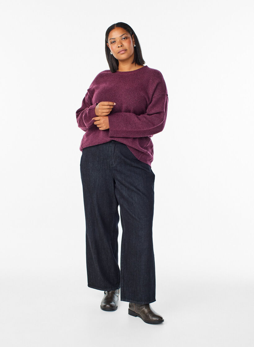 Lockerer Strickpullover mit markanten Nähten, Dunkles Bordeaux, Model image number 1