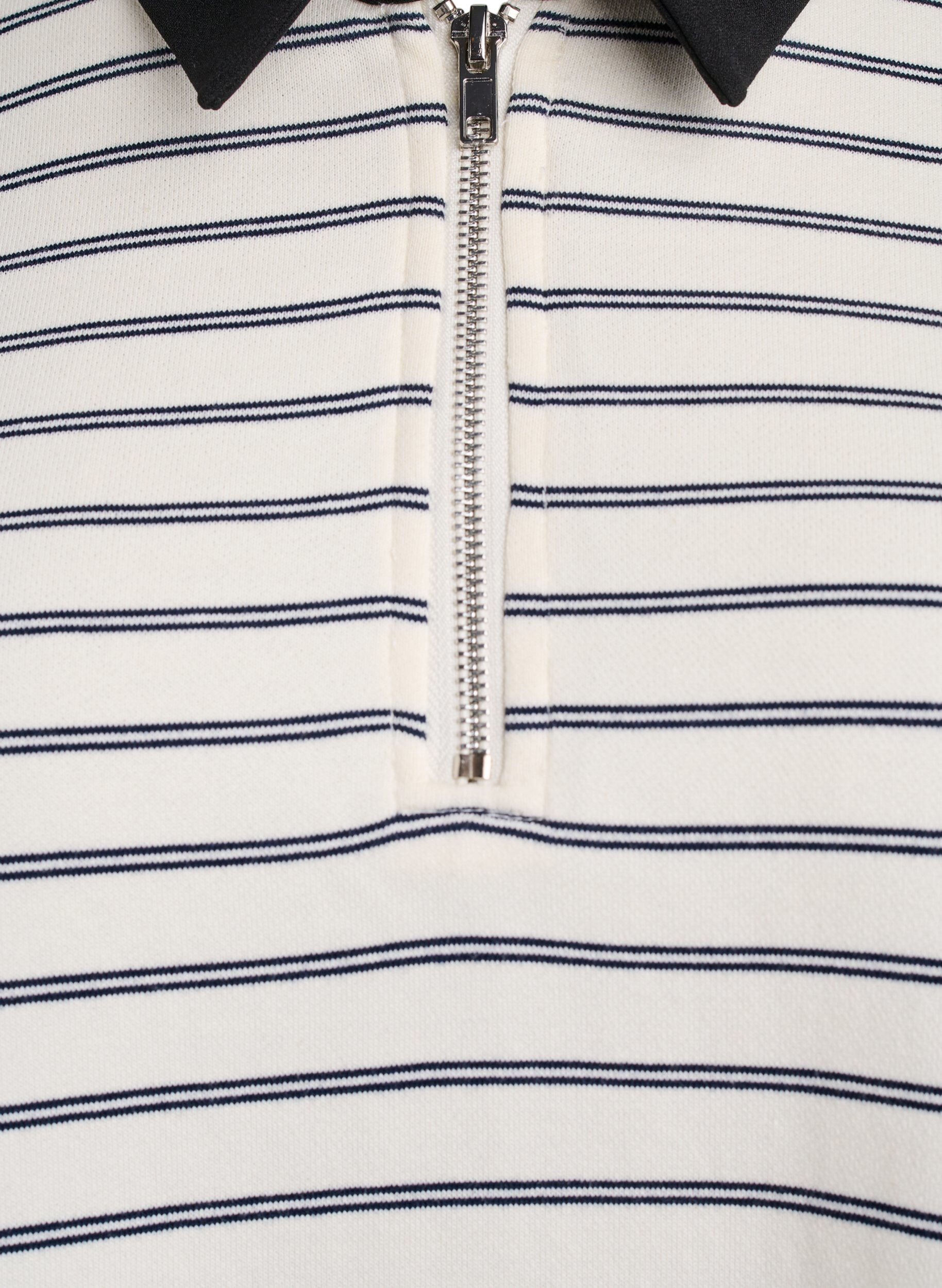 Zizzi Poloshirt mit Streifen und Rei&szlig;verschluss, Wei&szlig;, Packshot image number 2