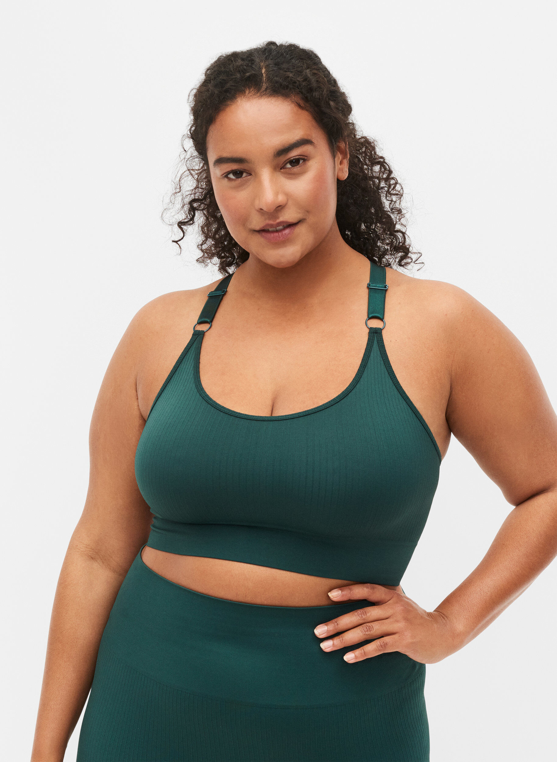 Zizzi Seamless Sport-BH in Ripp-Qualit&auml;t, Pine Grove, Model image number 0