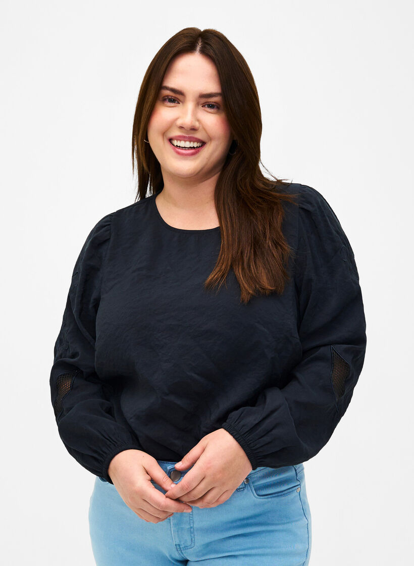 Bluse aus TENCEL™-Modal mit gestickten Details, Black, Model image number 0