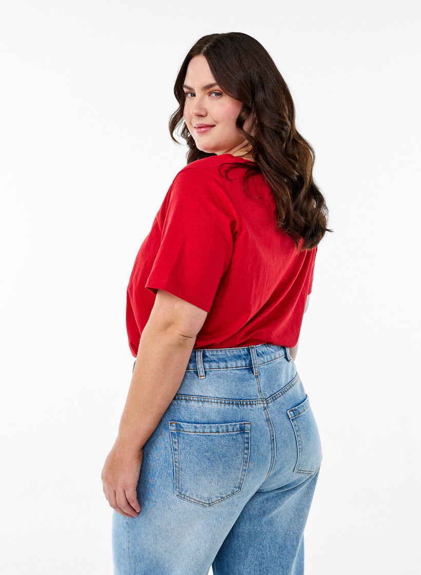 Kurz&auml;rmliges Basic-T-Shirt mit V-Ausschnitt, Rot, Model image number 2