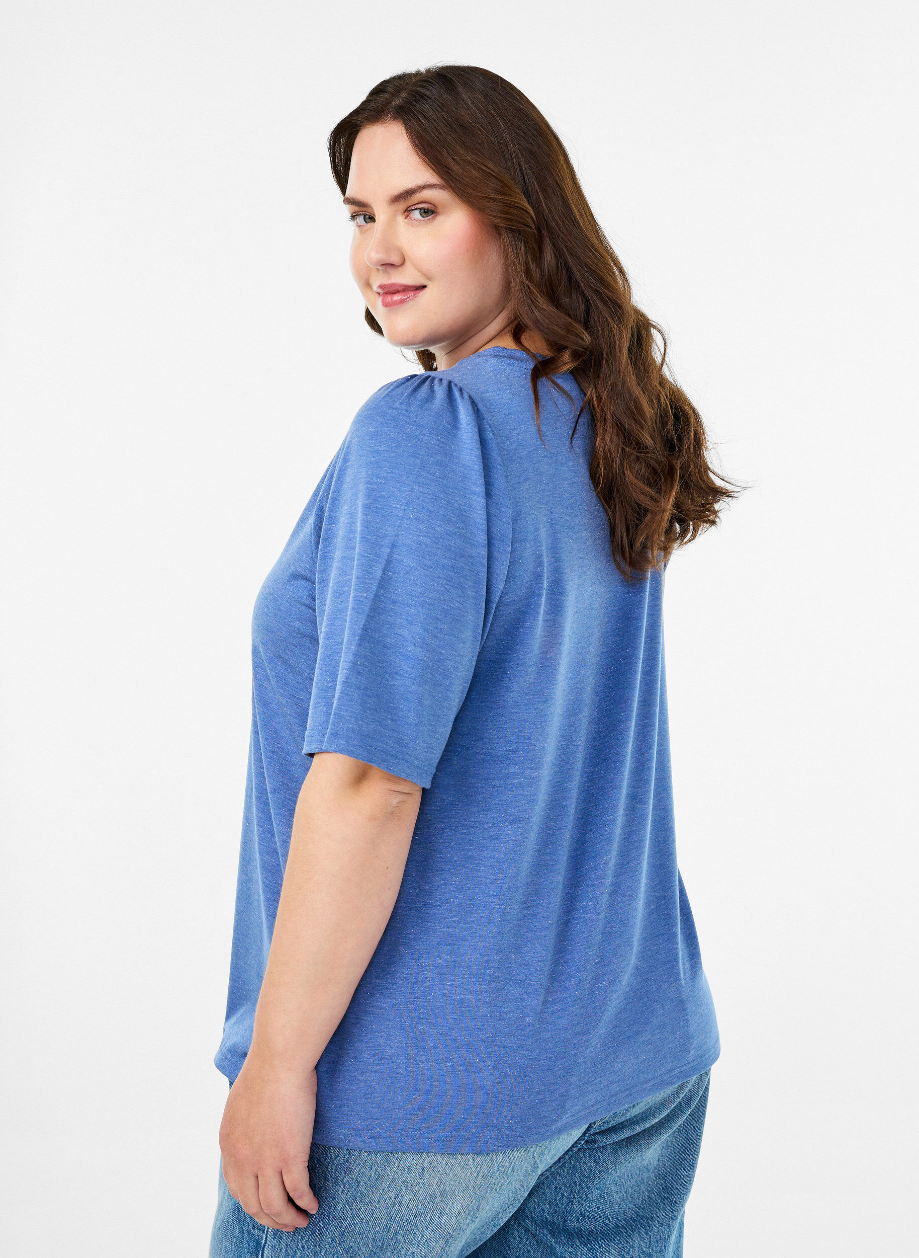 Zizzi T-Shirt mit Glitzer und kurzen Puff&auml;rmeln, Blau, Model image number 2