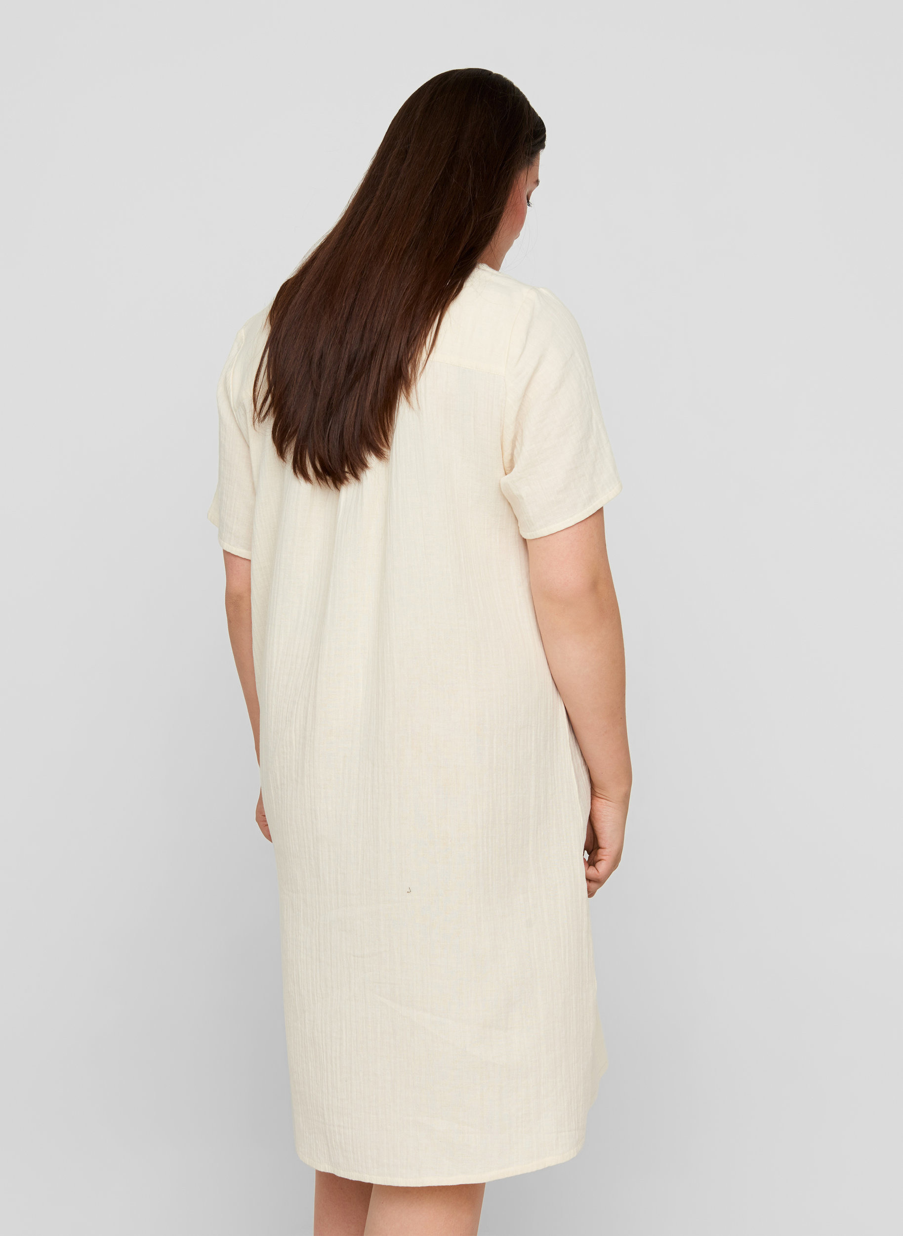 Kurzarm Kleid aus Baumwolle mit Stickerei, Beige As Sample, Model image number 1