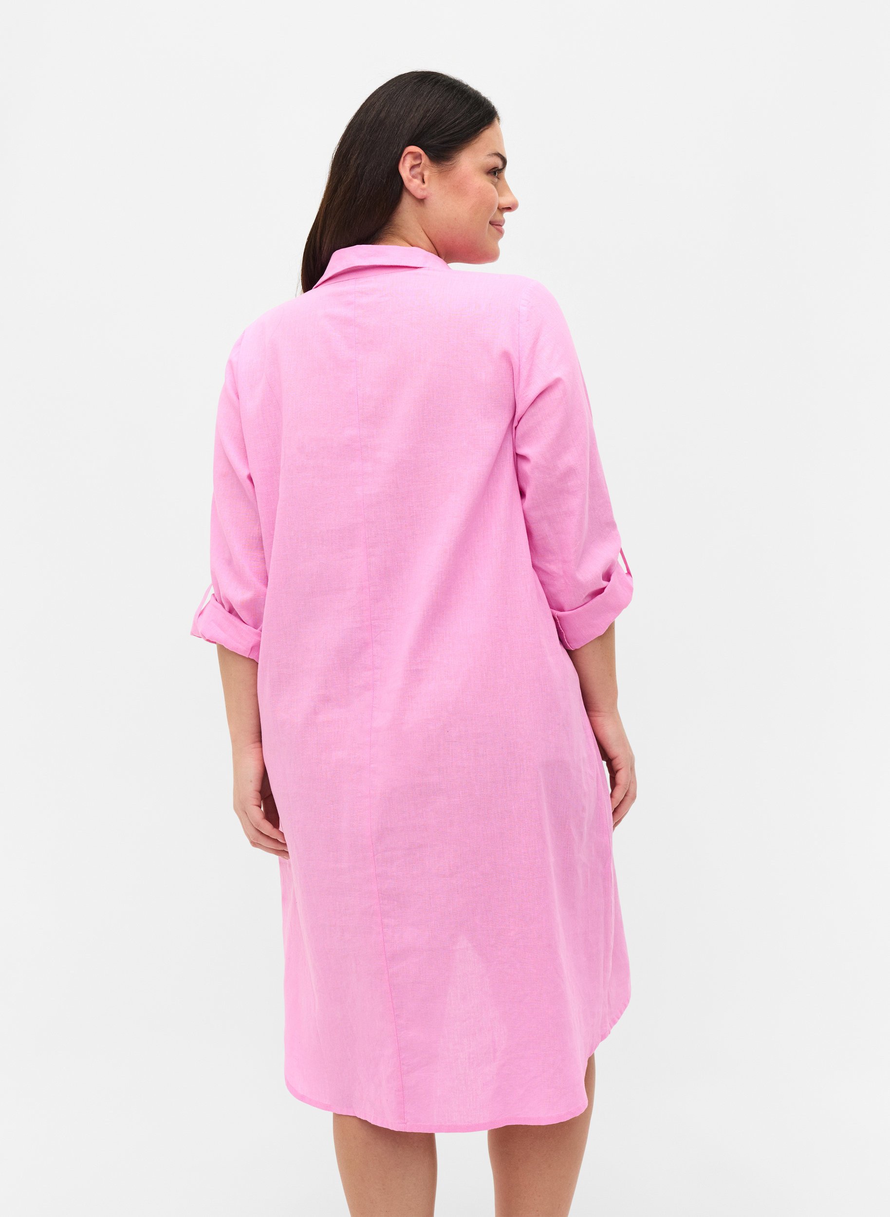 Kleid mit V-Ausschnitt und Kragen, Begonia Pink, Model