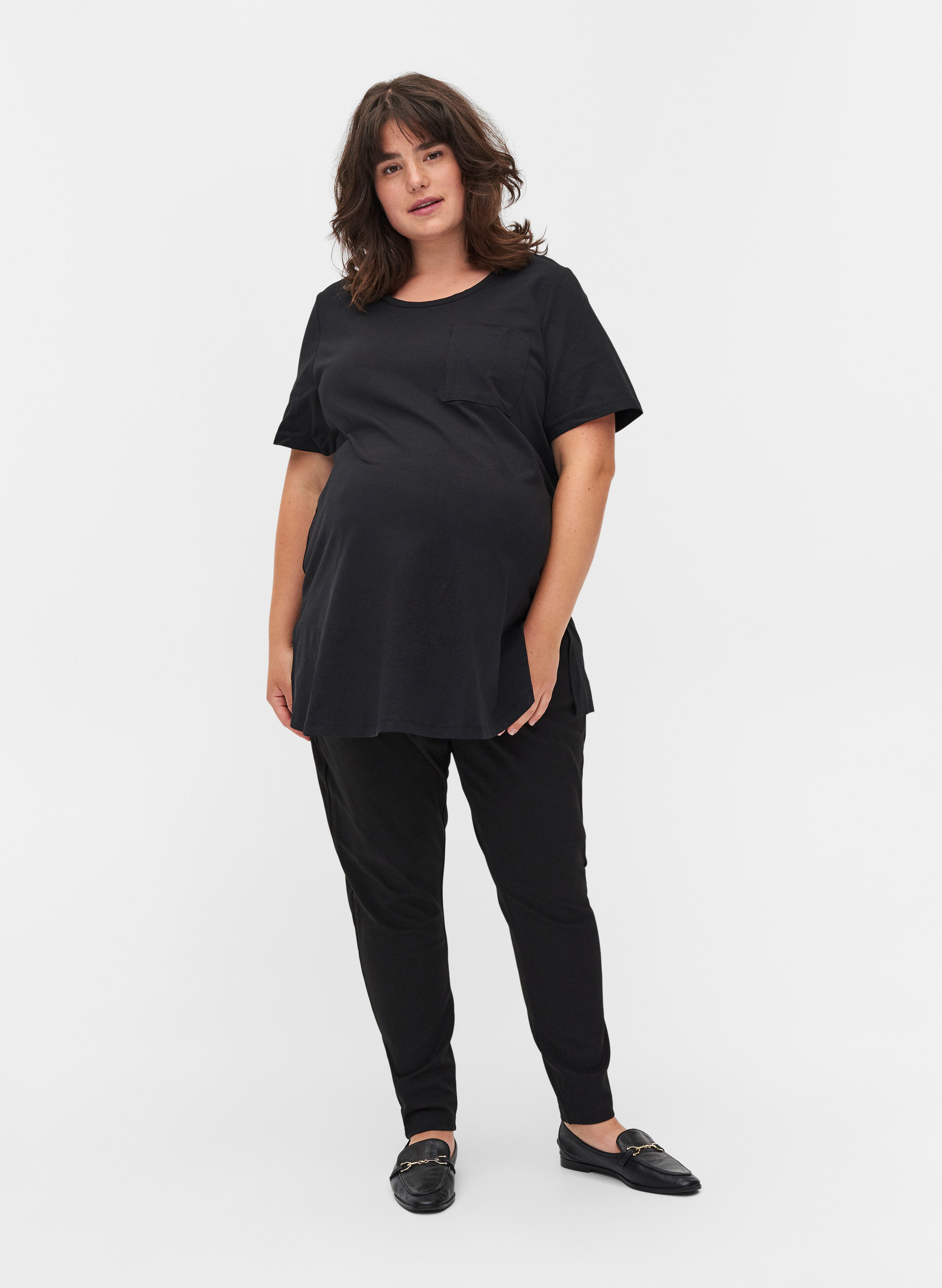 Kurzarm Umstands-T-Shirt aus Baumwolle, Black, Model image number 2