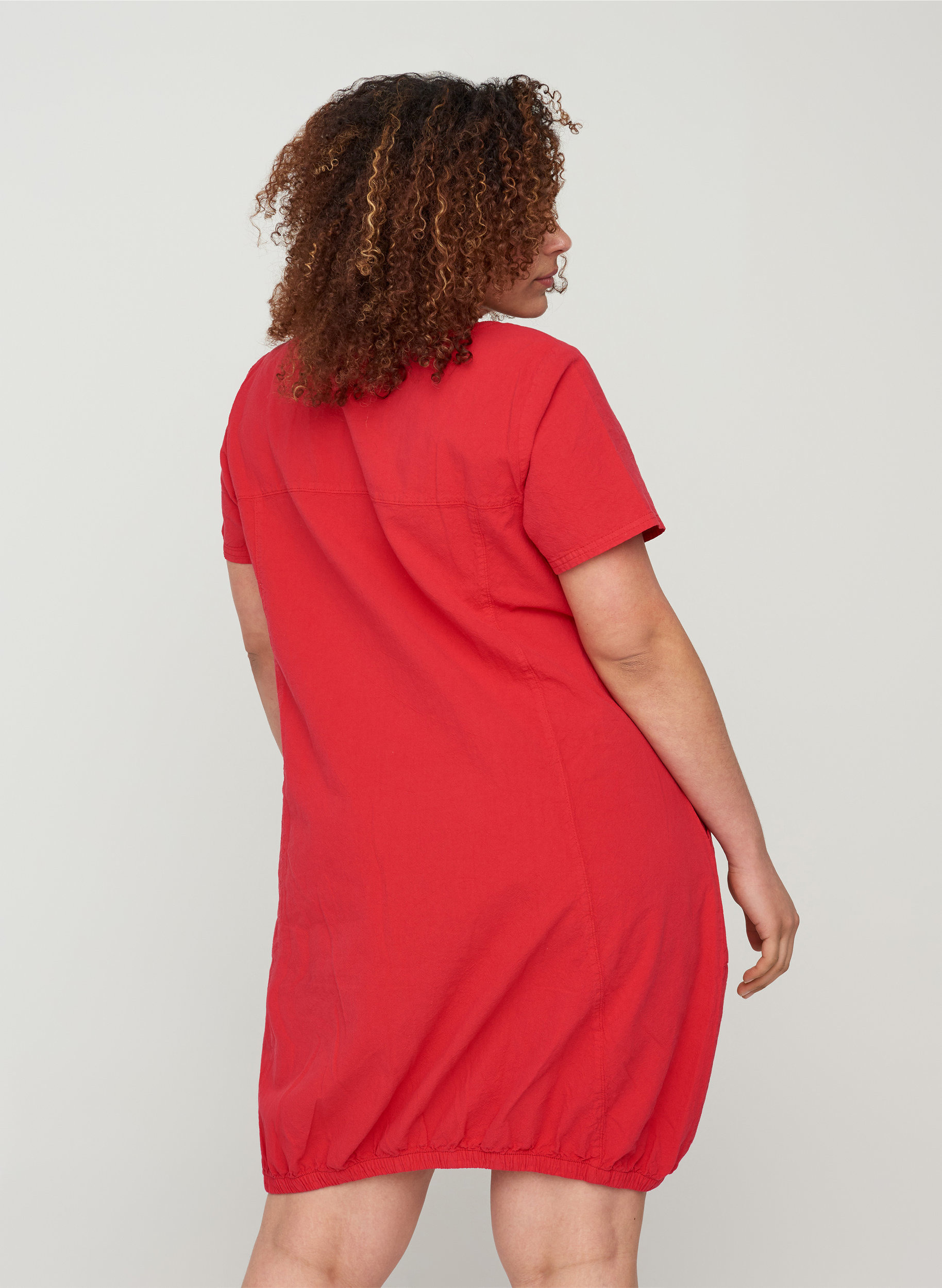 Kurzarm Kleid aus Baumwolle, Lipstick Red, Model image number 1